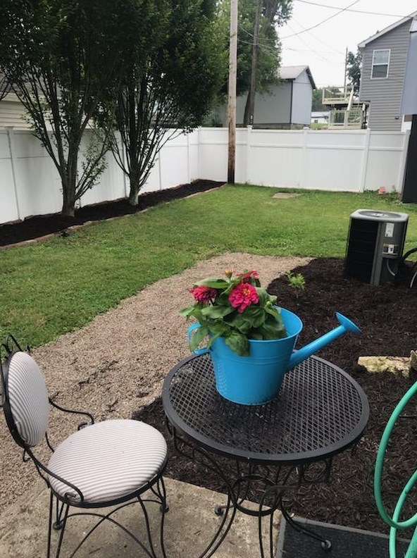 595 Lexington Ave, Thornville OH  43076-9644 exterior