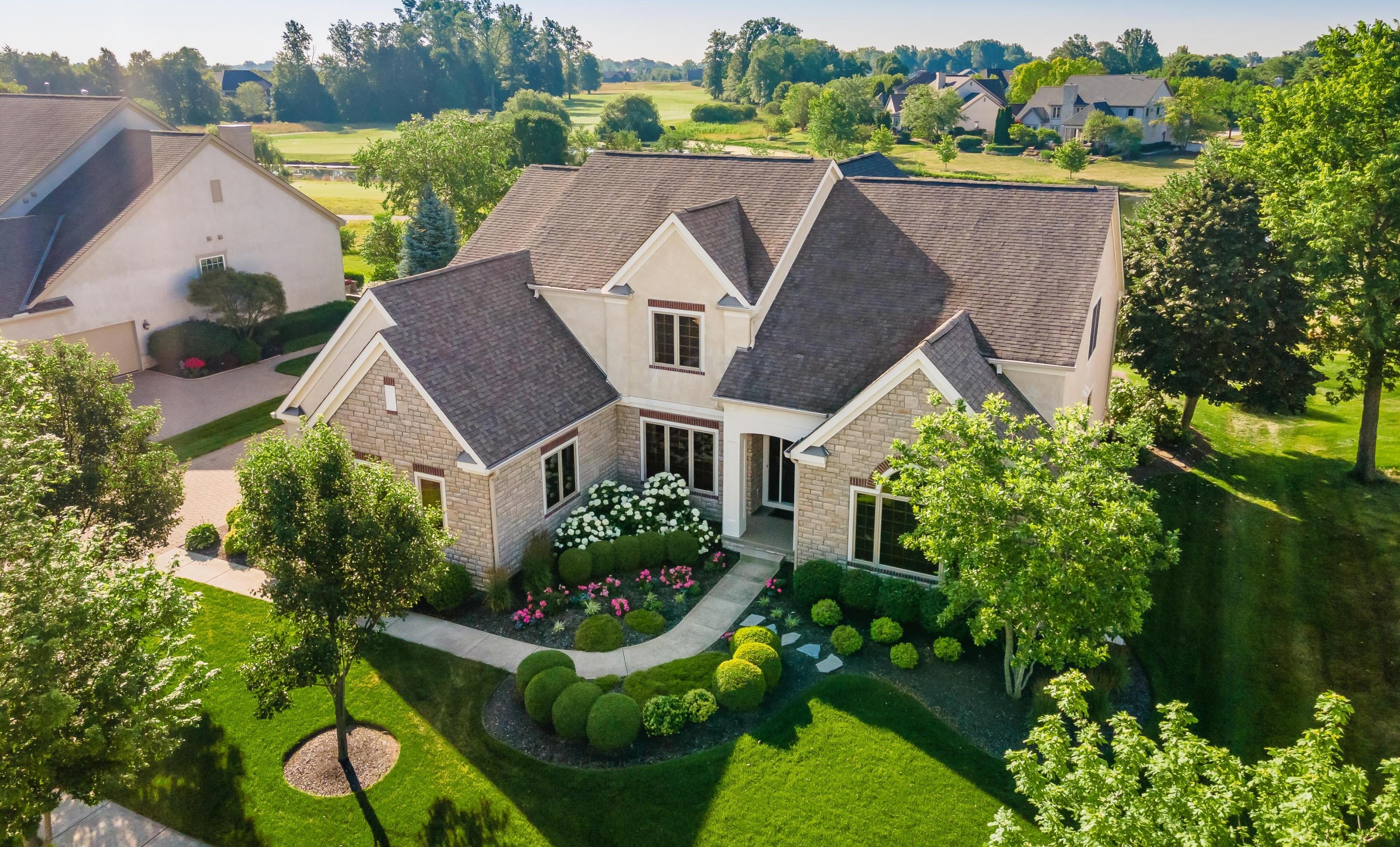 5914 Vandeleur Pl, Dublin, OH 43016-6123