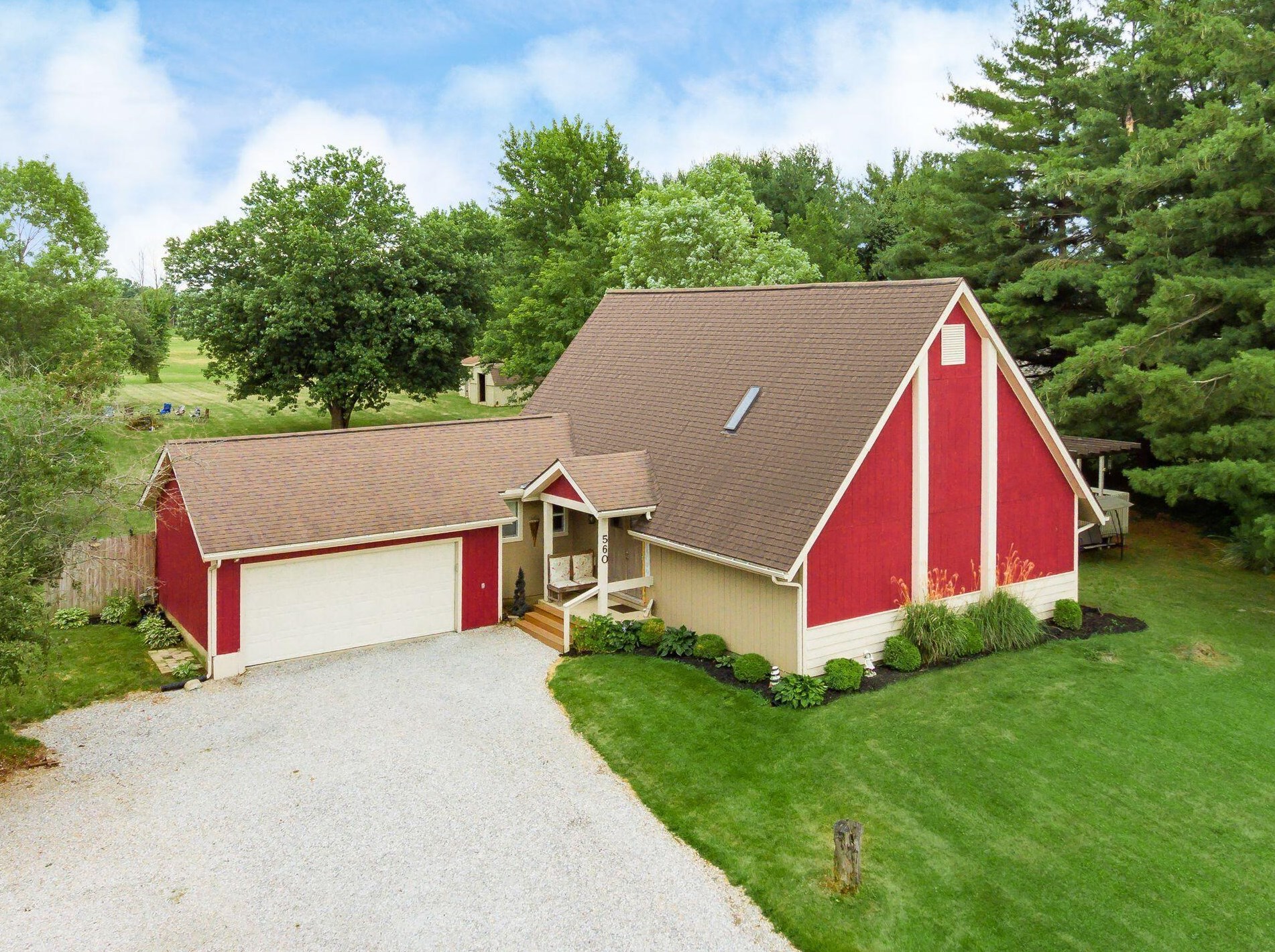 560 Milnor Rd, Pickerington, OH 43147-8899