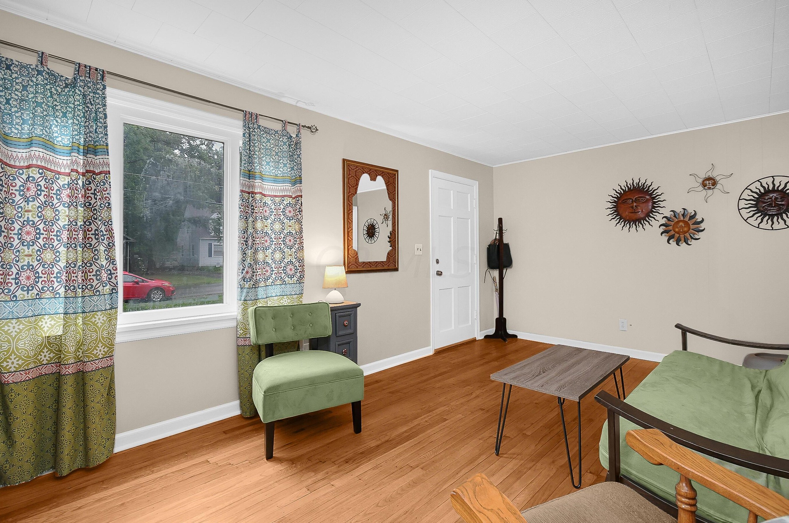 273 Westview Ave, Columbus OH  43214-1427 exterior
