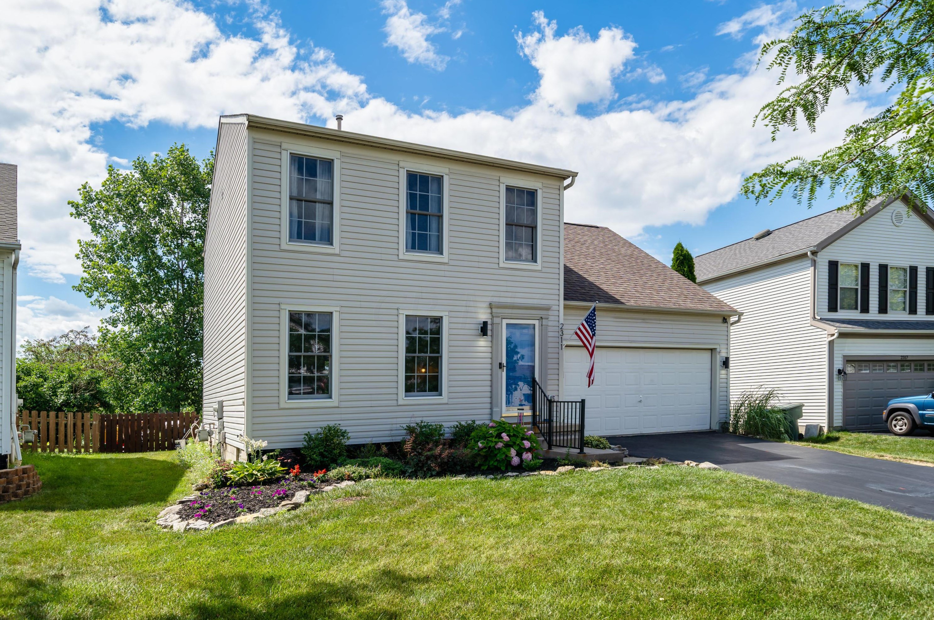 2311 Yagger Bay Dr, Hilliard, OH 43026-7156