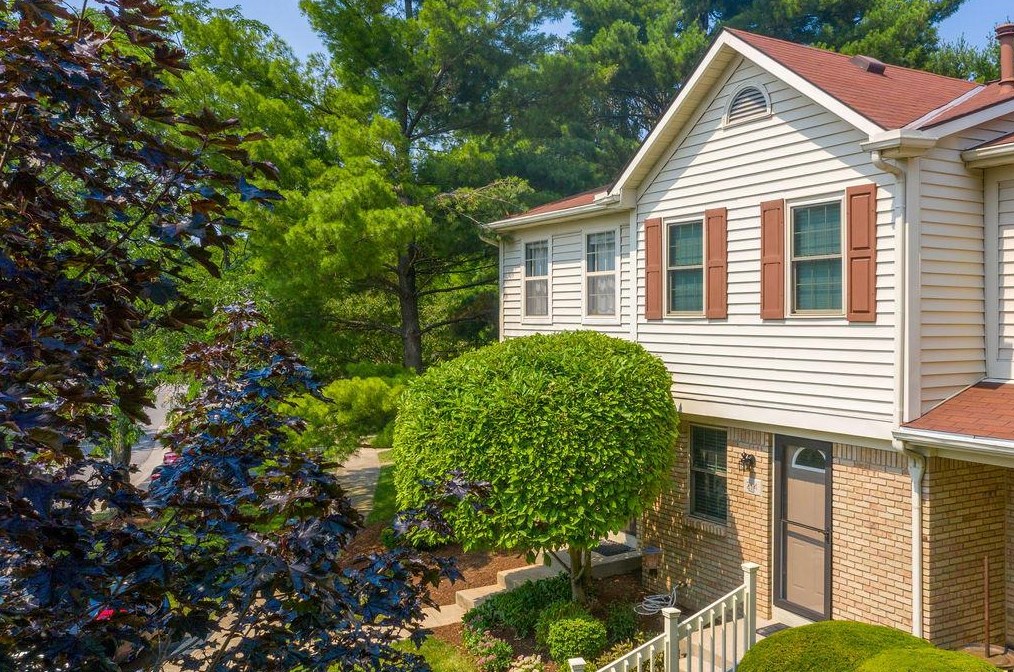 214 Charring Cross S Dr #3-214, Westerville, OH 43081