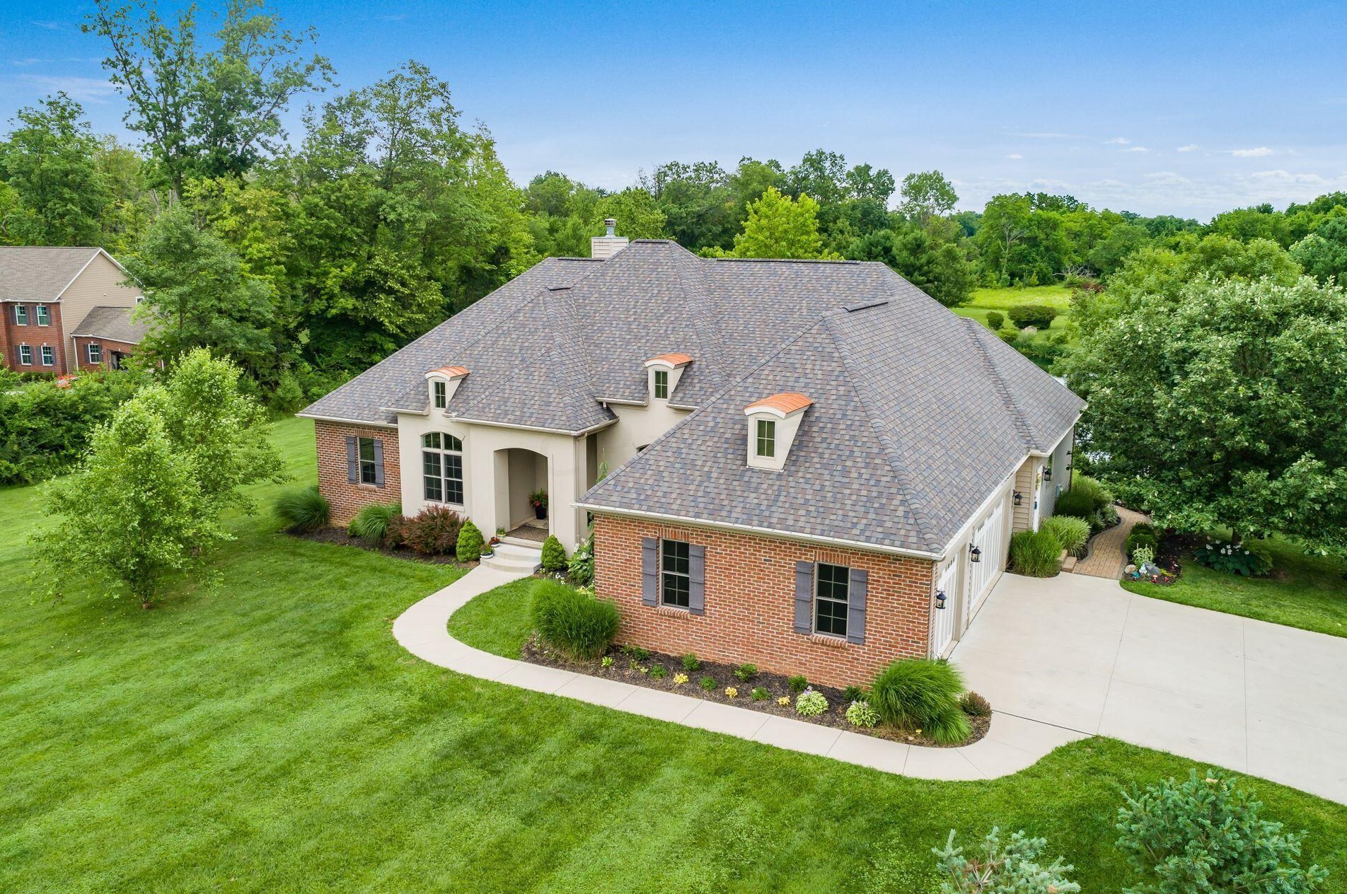 3803 Gale Rd, Granville, OH 43023