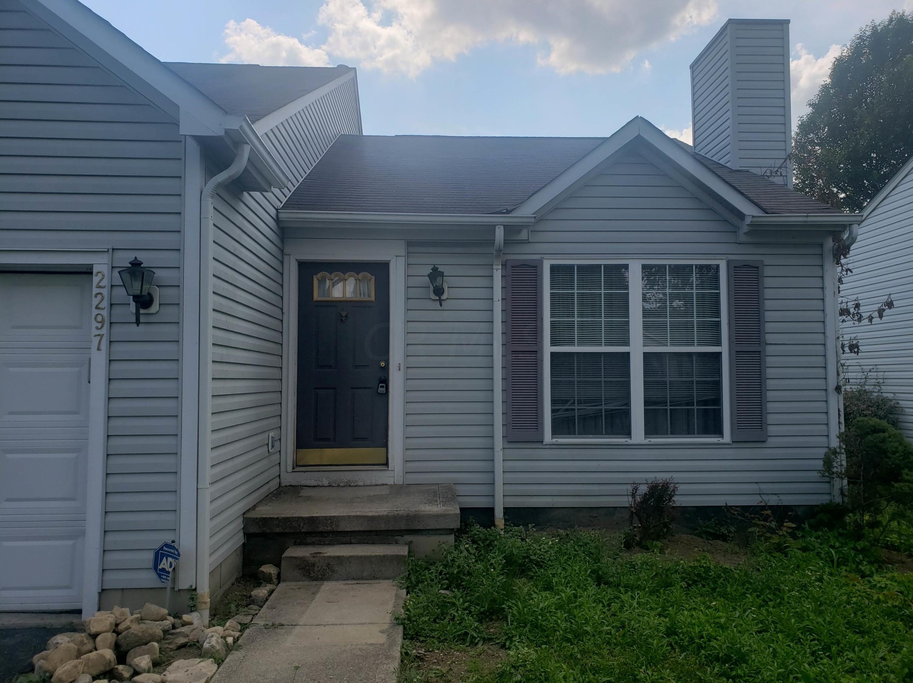 2297 Shelby Ln, Hilliard, OH 43026-7125