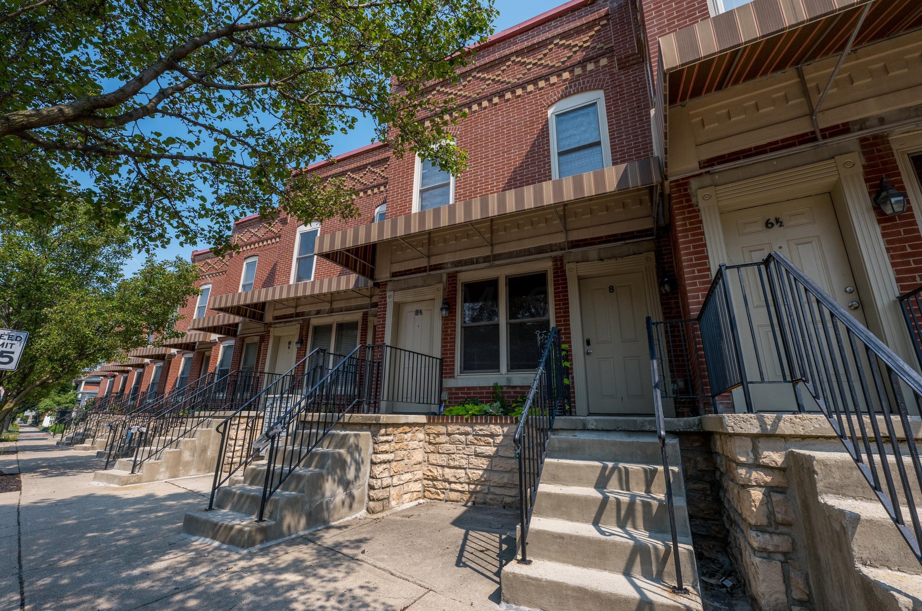 8 Clark Pl, Columbus, OH 43201-2457