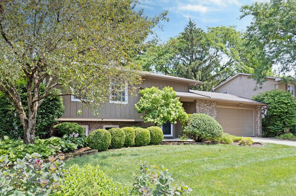 180 Bernadine Ct, Westerville, OH 43081