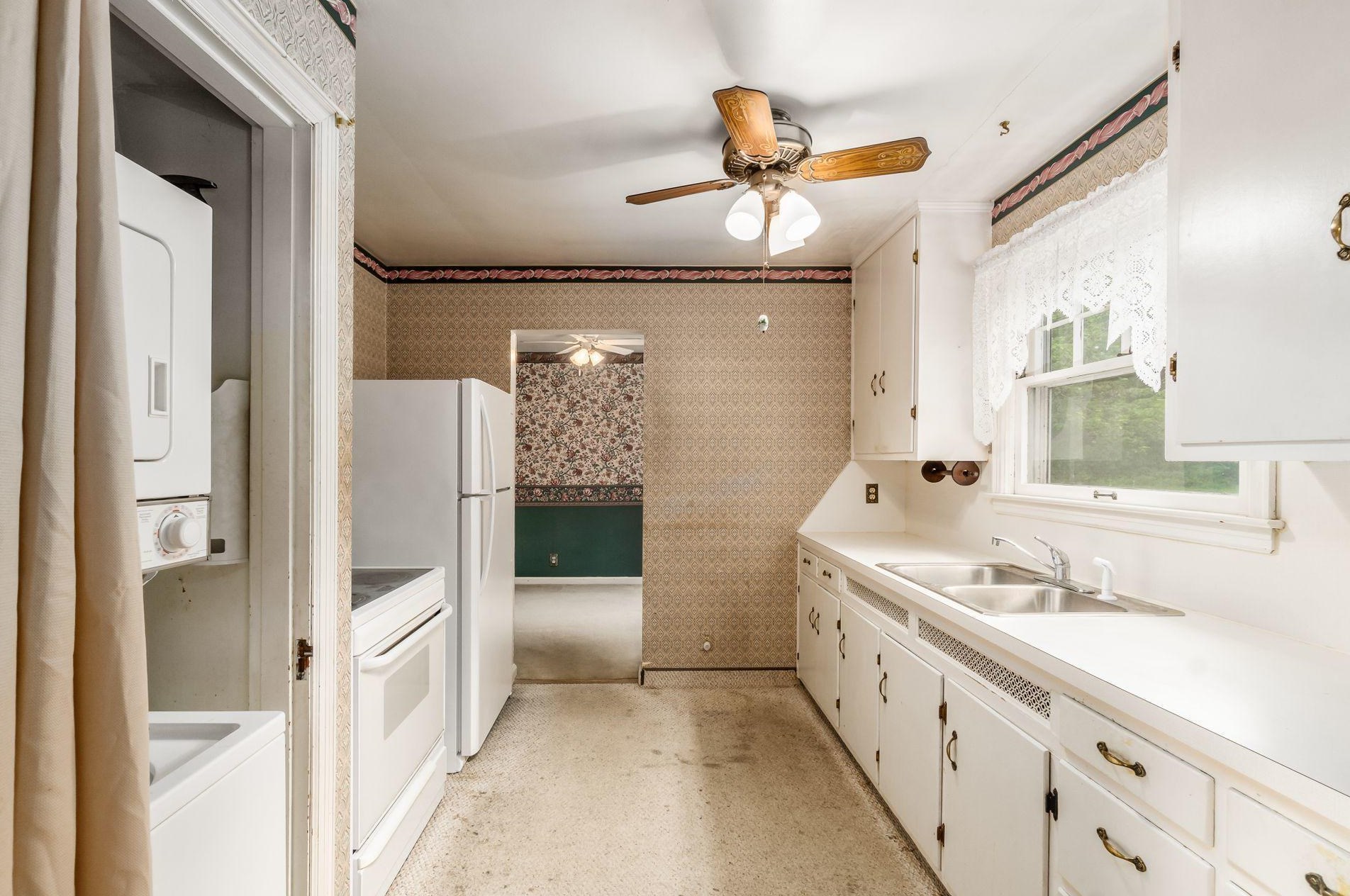 3601 Agler Rd, Columbus OH 43224-4607 exterior