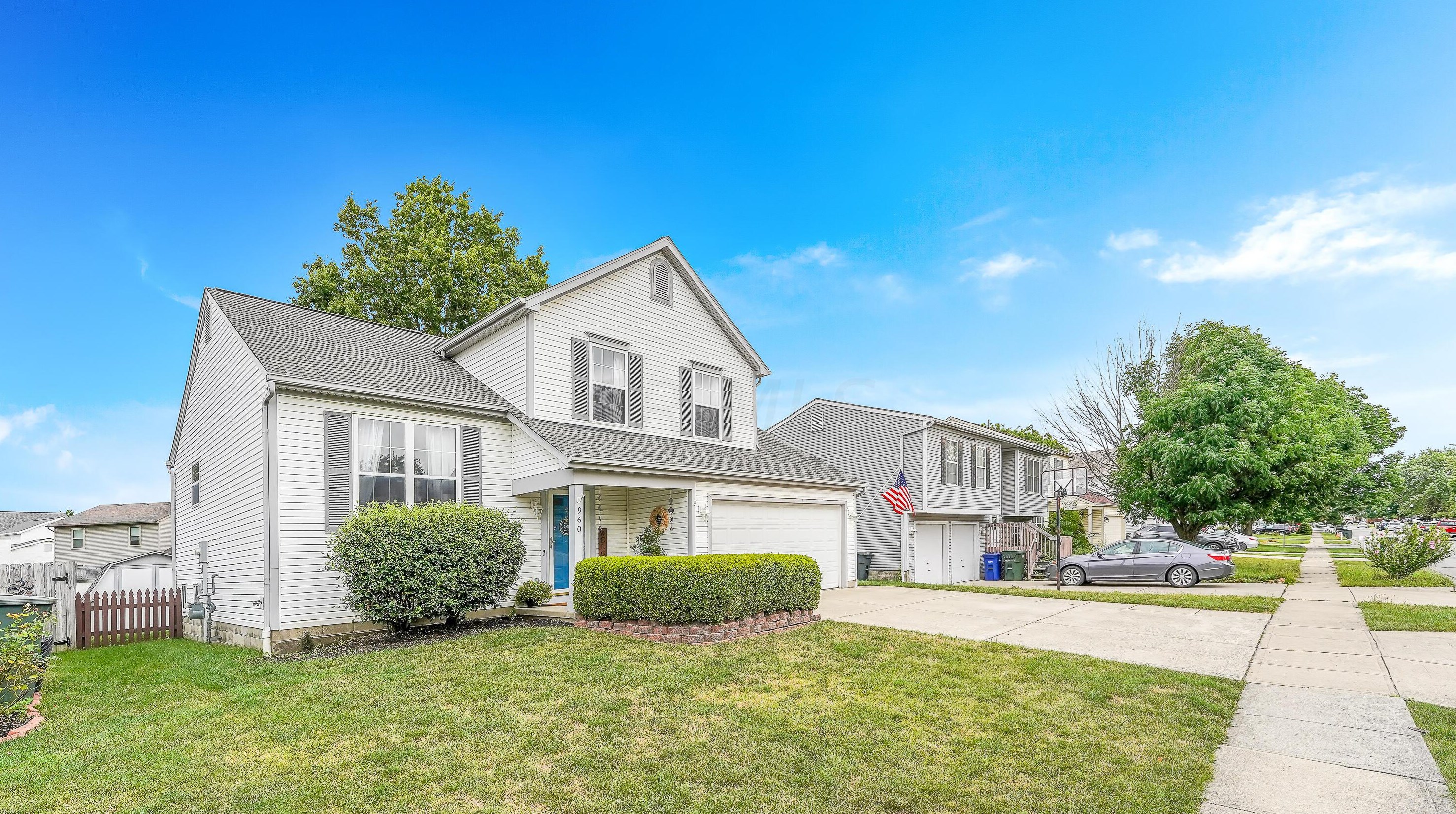960 Lavender Ln, Columbus, OH 43207-4289