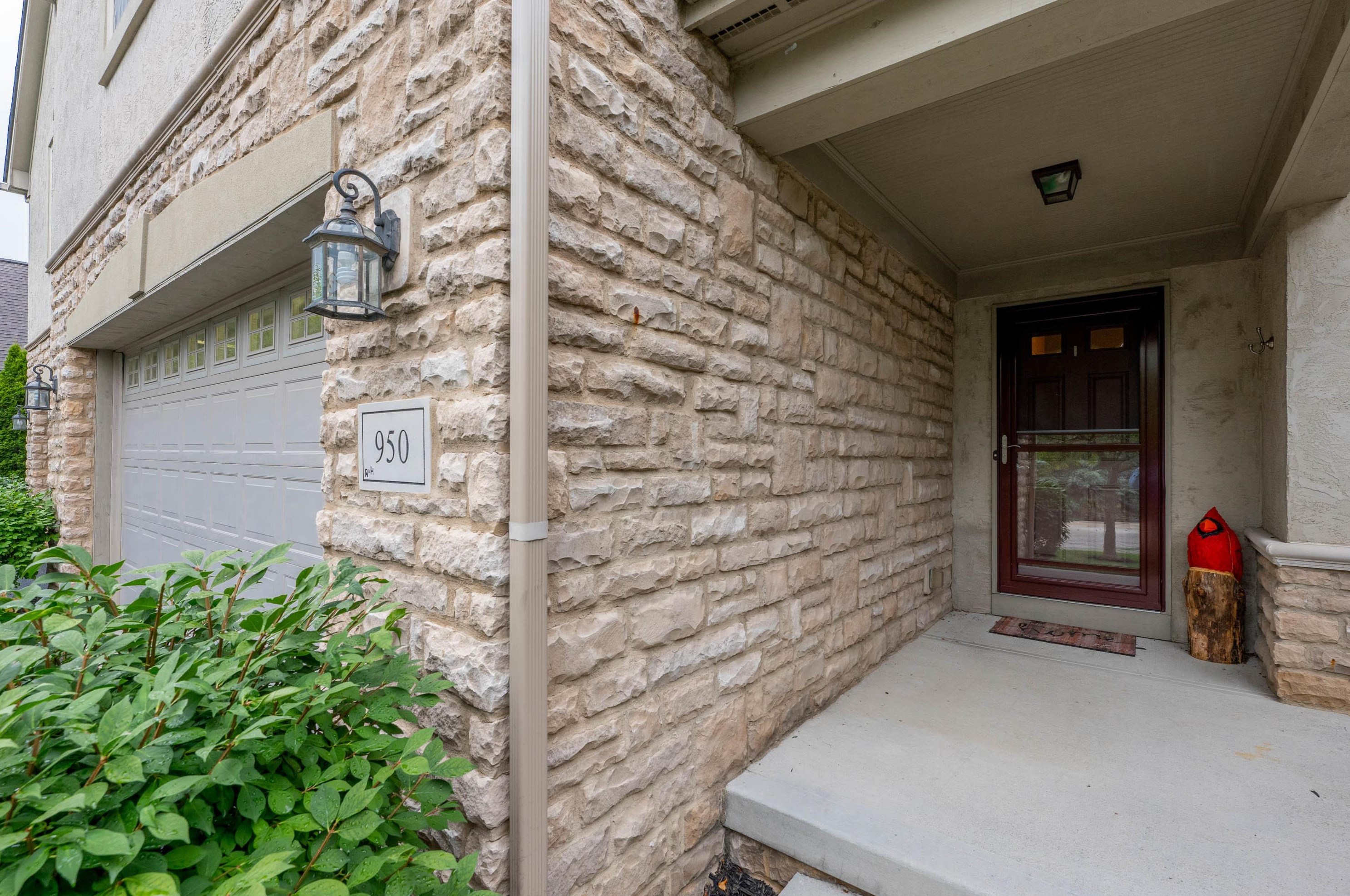 950 Arcadia Blvd, Westerville, OH 43082-7086