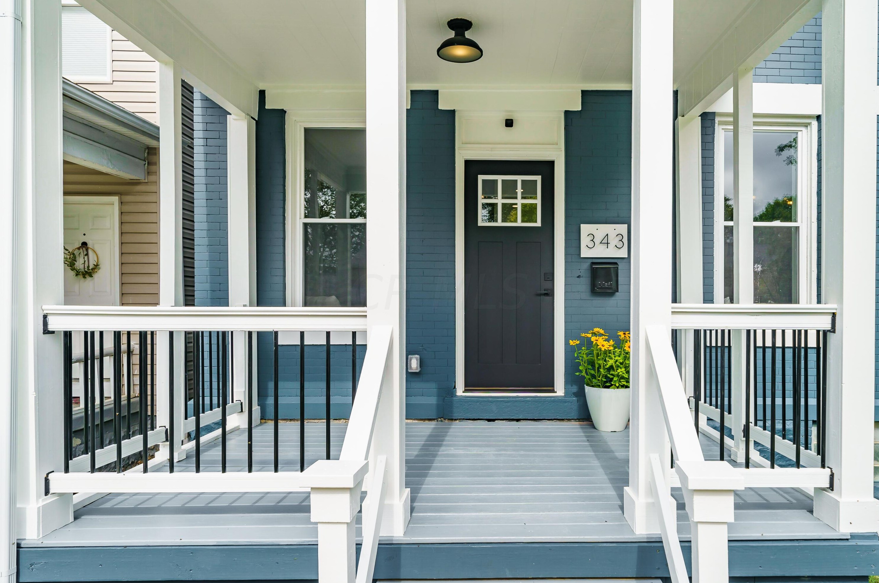343 Monroe Ave, Columbus, OH 43203-1384
