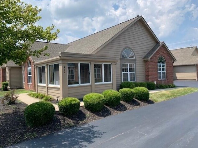 464 Dandy Brush Ln, Columbus, OH 43230-6823