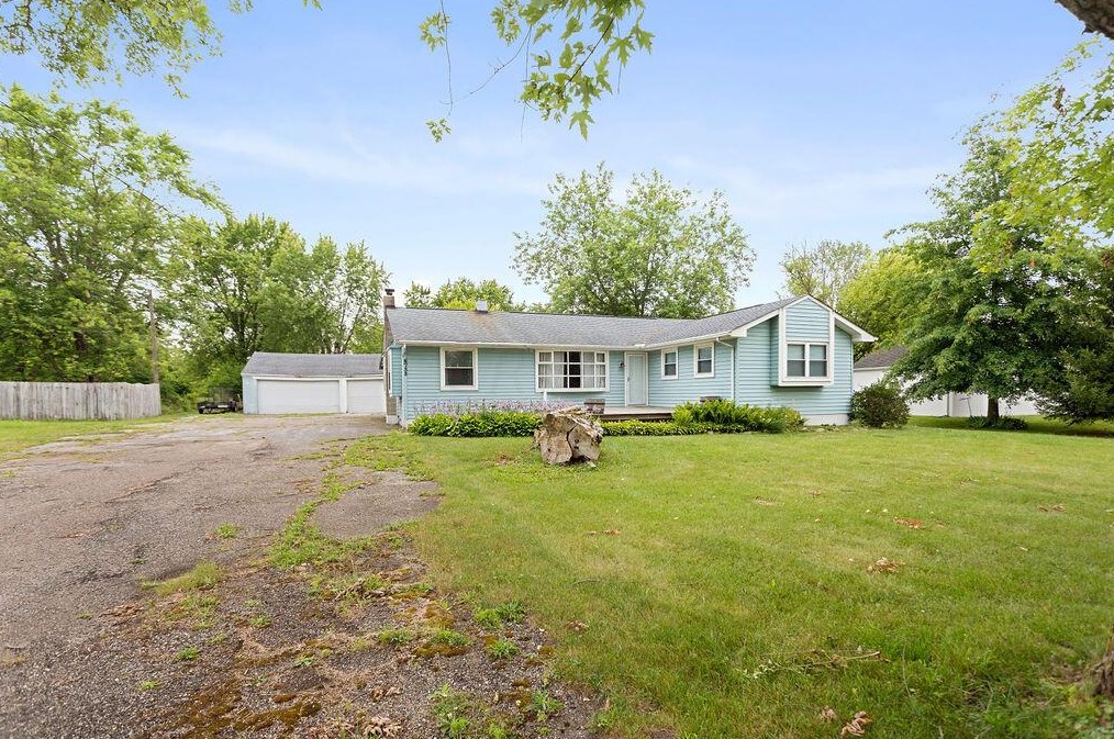 6732 London Groveport Rd, Darbydale, OH 43123