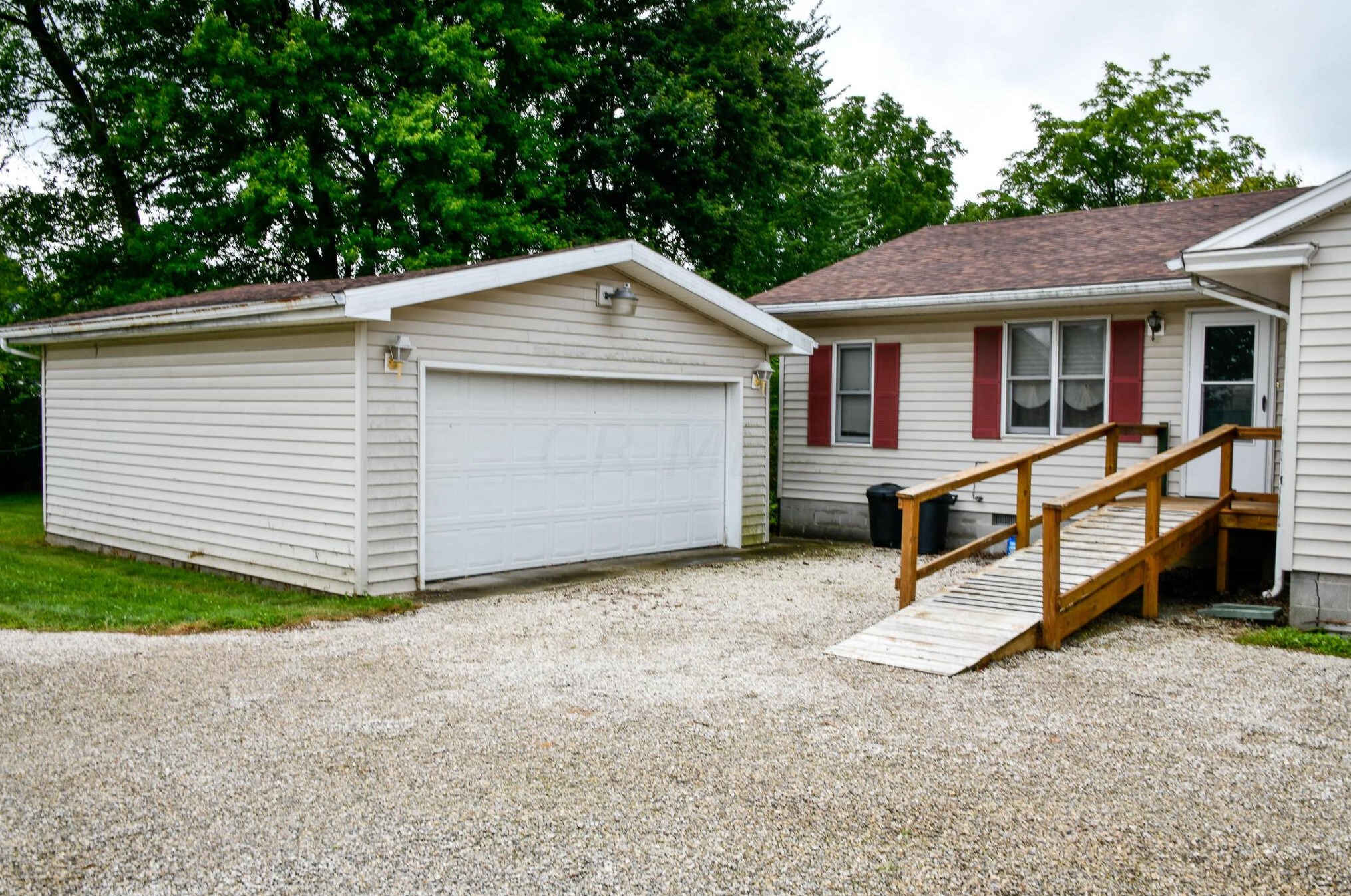 326 E Blagrove St, Richwood, OH 43344