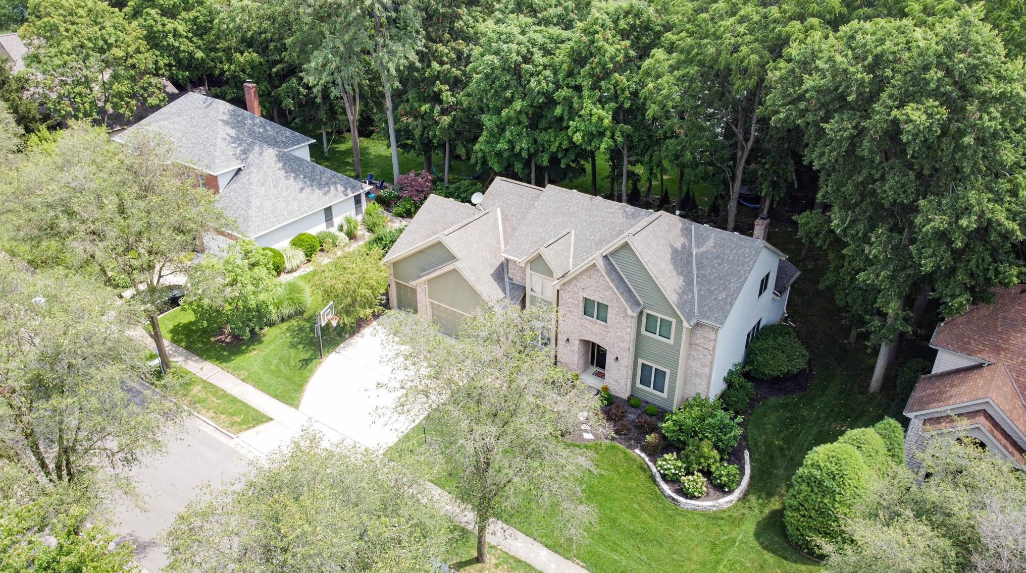 7104 Timberview Dr, Dublin OH  43017-1019 exterior