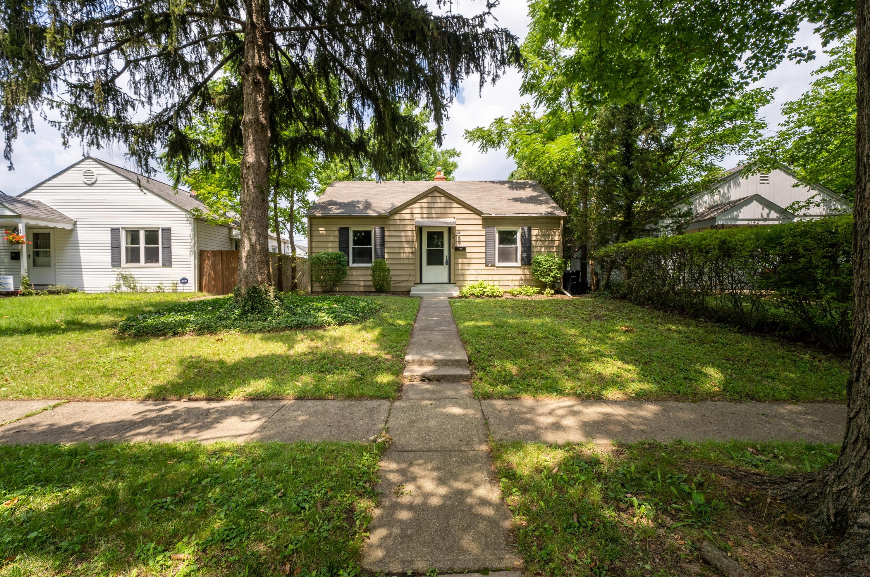 2738 Allegheny Ave, Columbus OH  43209-1012 exterior