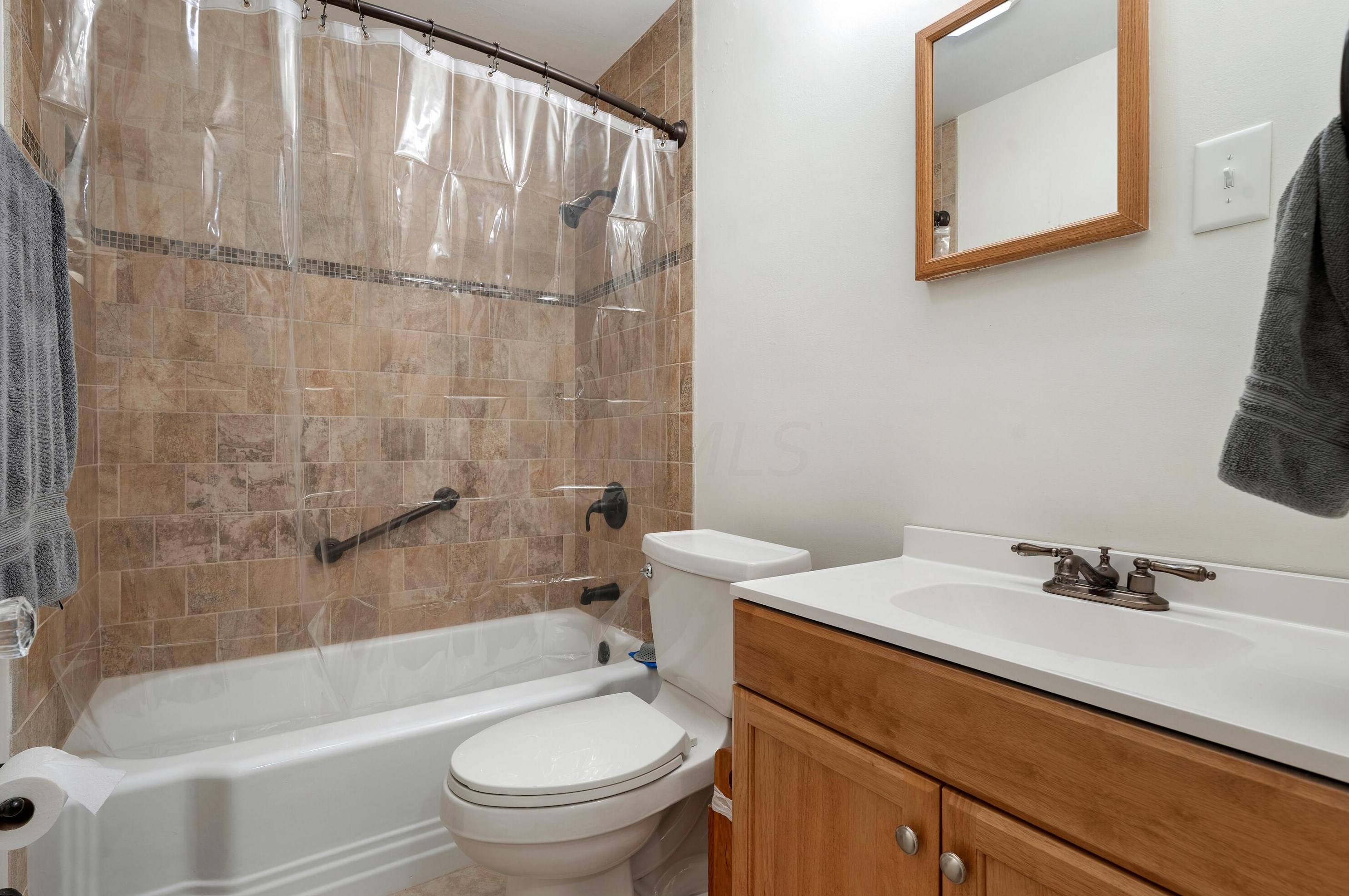 2738 Allegheny Ave, Columbus OH  43209-1012 exterior