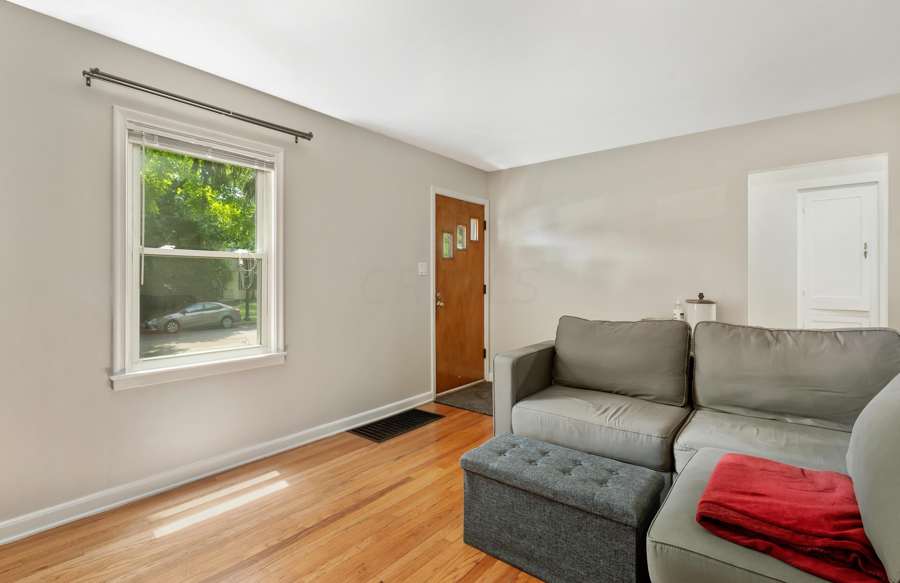 2738 Allegheny Ave, Columbus OH  43209-1012 exterior