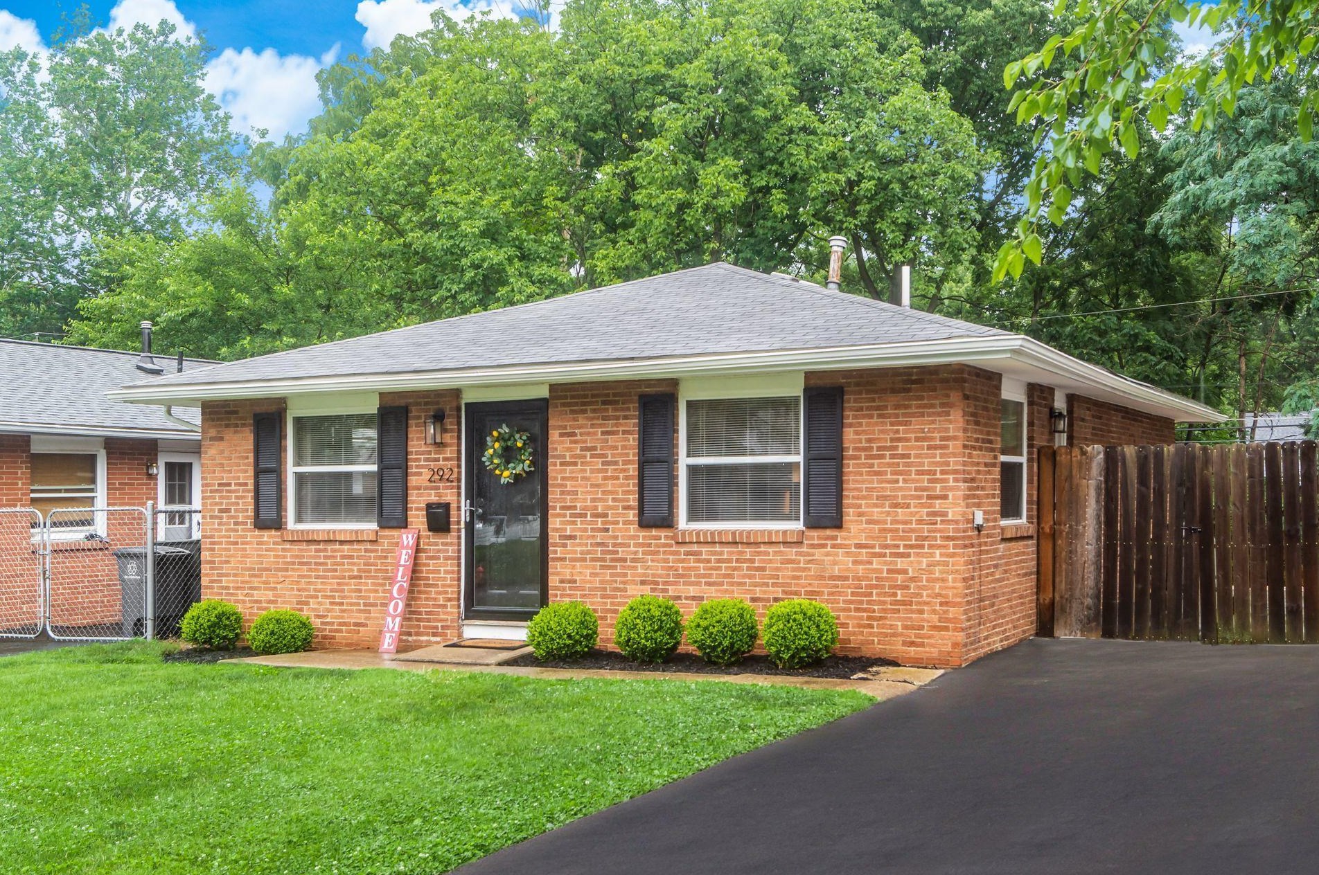 292 Chase Rd, Columbus, OH 43214-1265