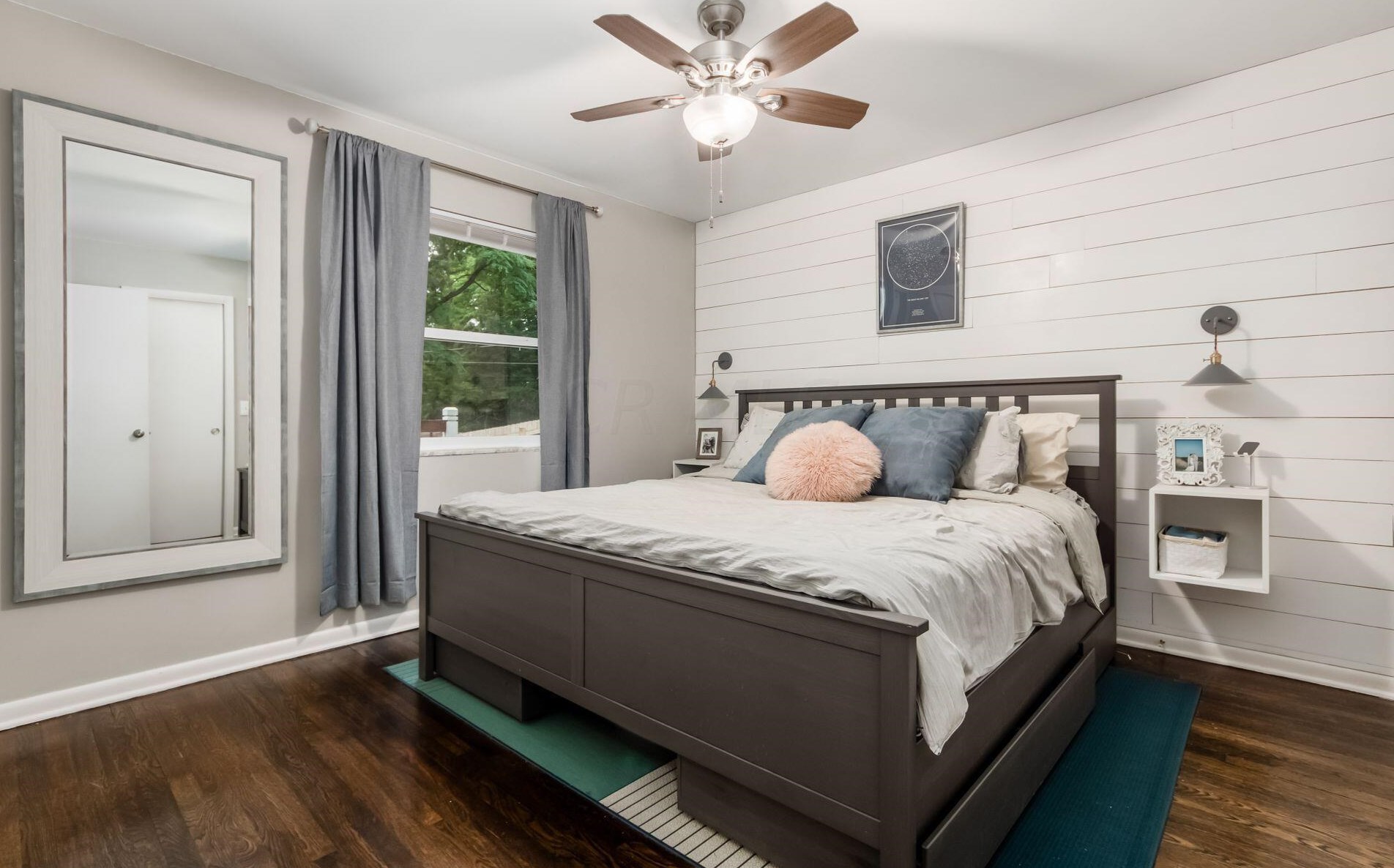 292 Chase Rd, Columbus OH 43214-1103 exterior