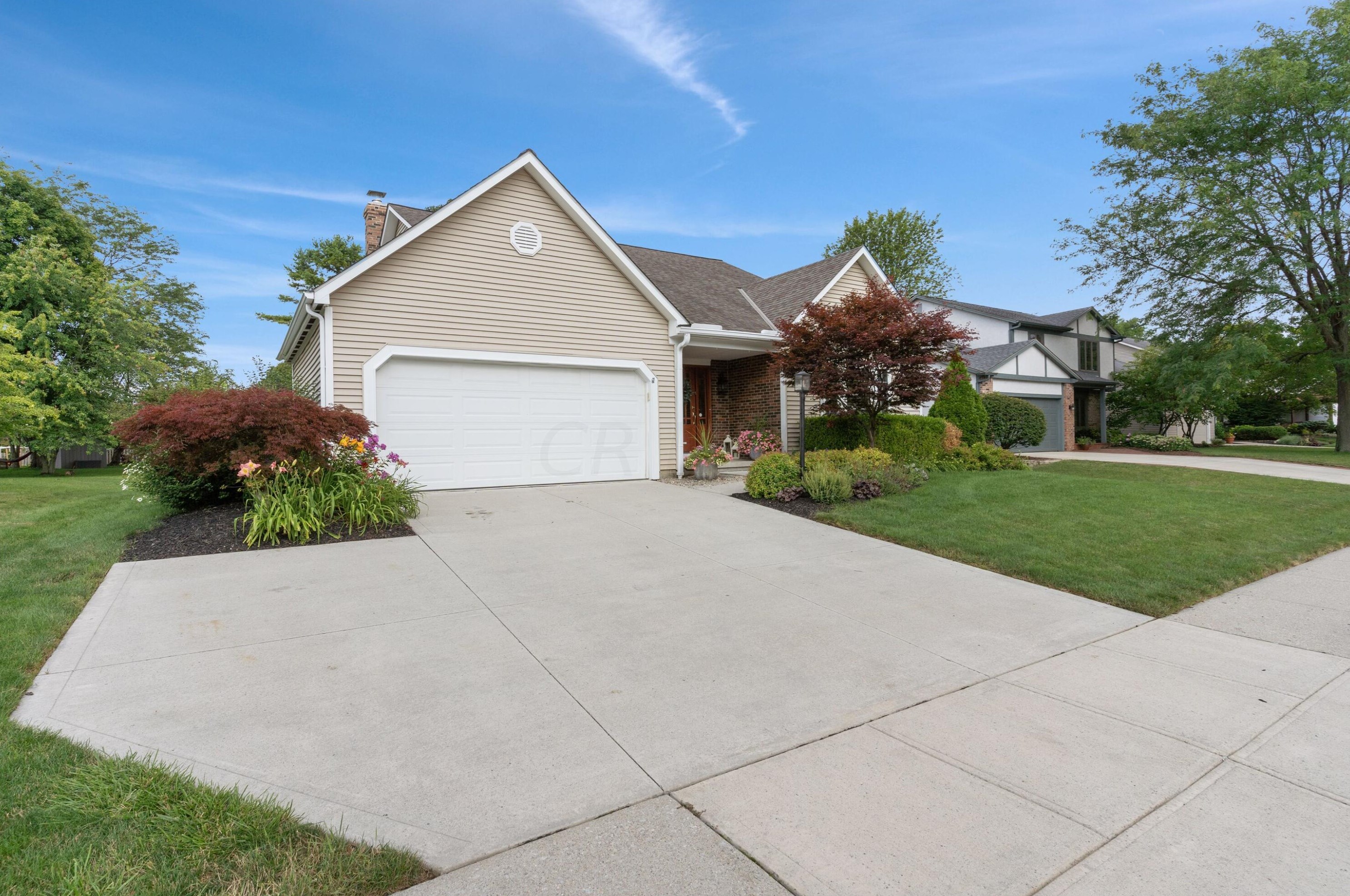 7653 Starmont Ct, Dublin, OH 43016-9565