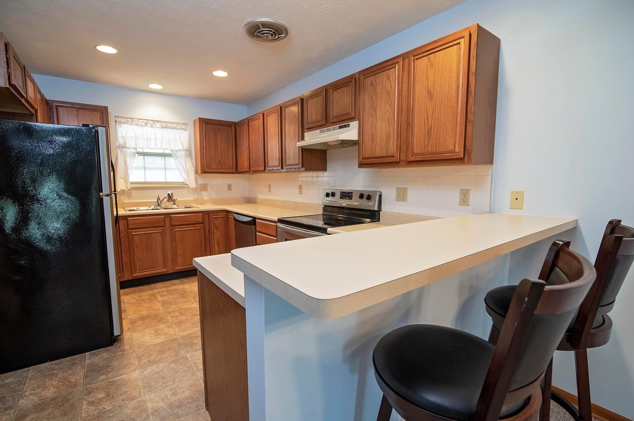 4780 Cornell St, Springfield, OH 45503-5985