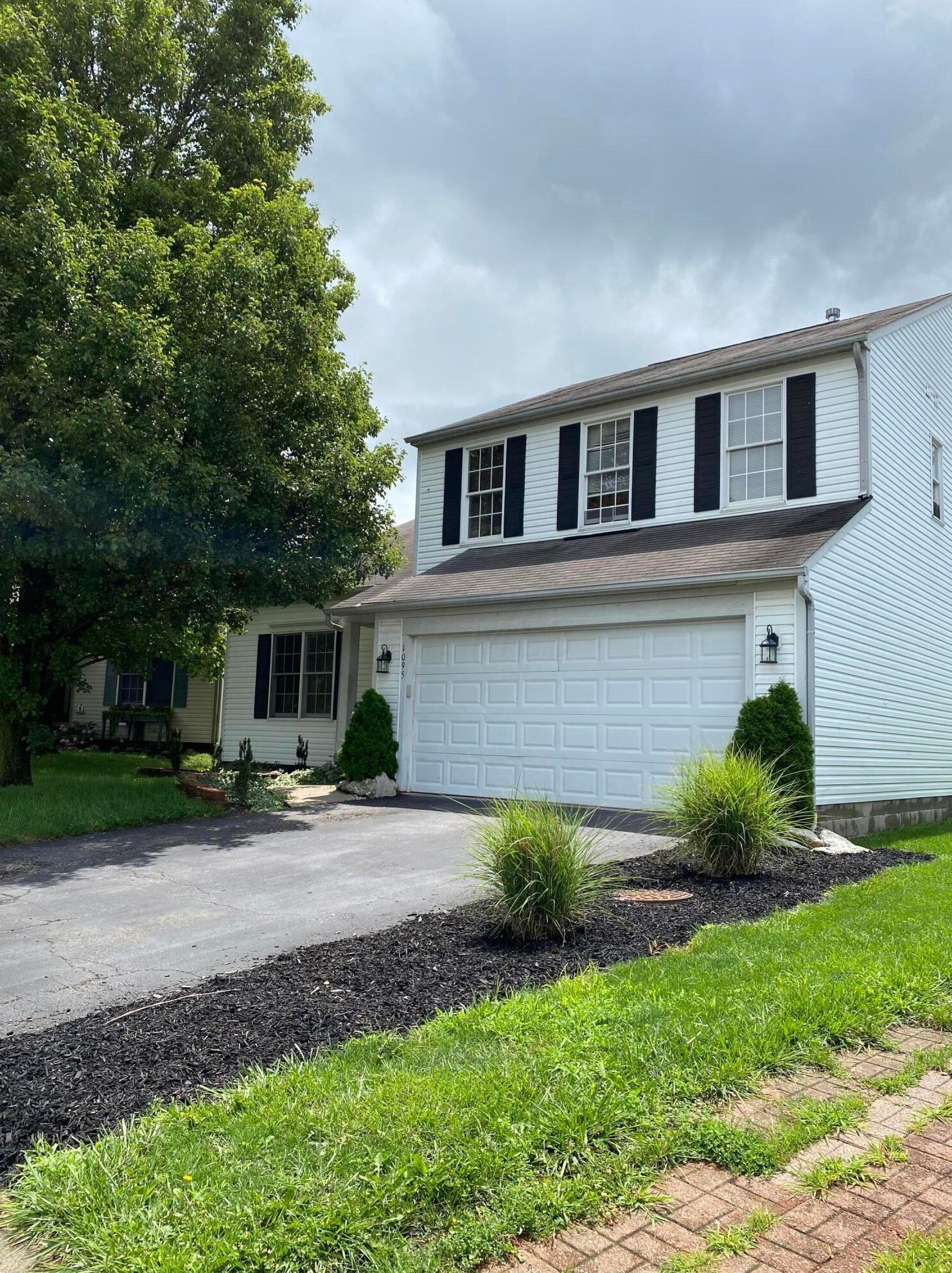 1095 Robmeyer Dr, Columbus, OH 43207-7236