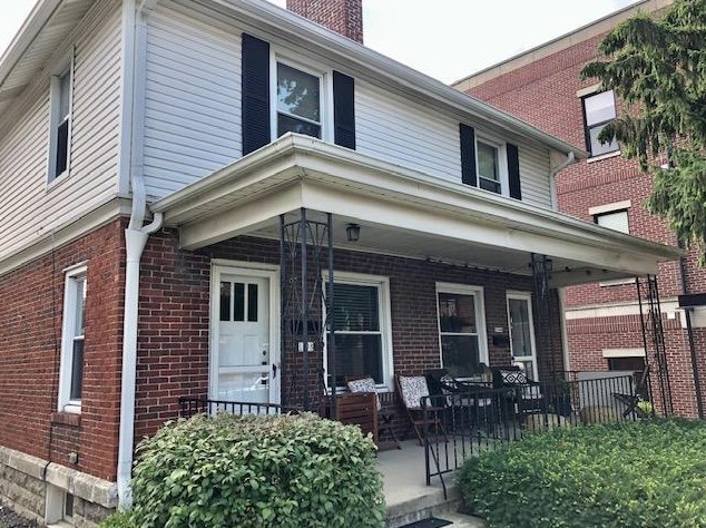 1206 Grandview Ave, Columbus, OH 43212-3455