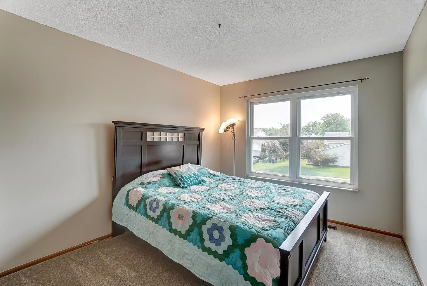 4538 Glenhaven Dr, Columbus OH 43231-5987 exterior