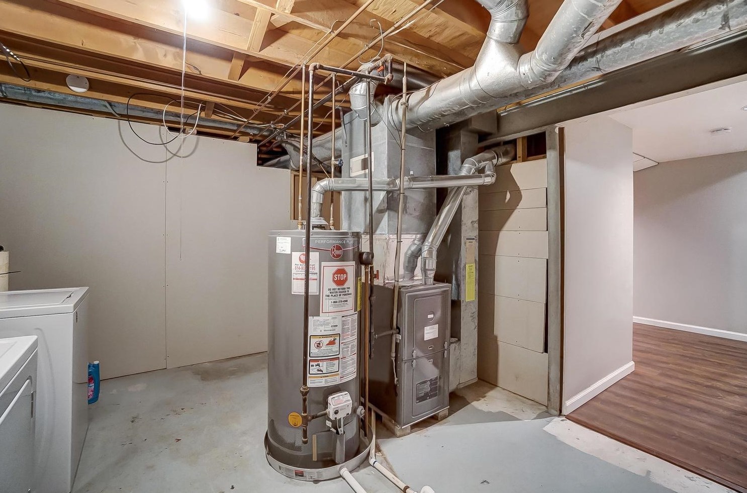 4538 Glenhaven Dr, Columbus OH 43231-5987 exterior