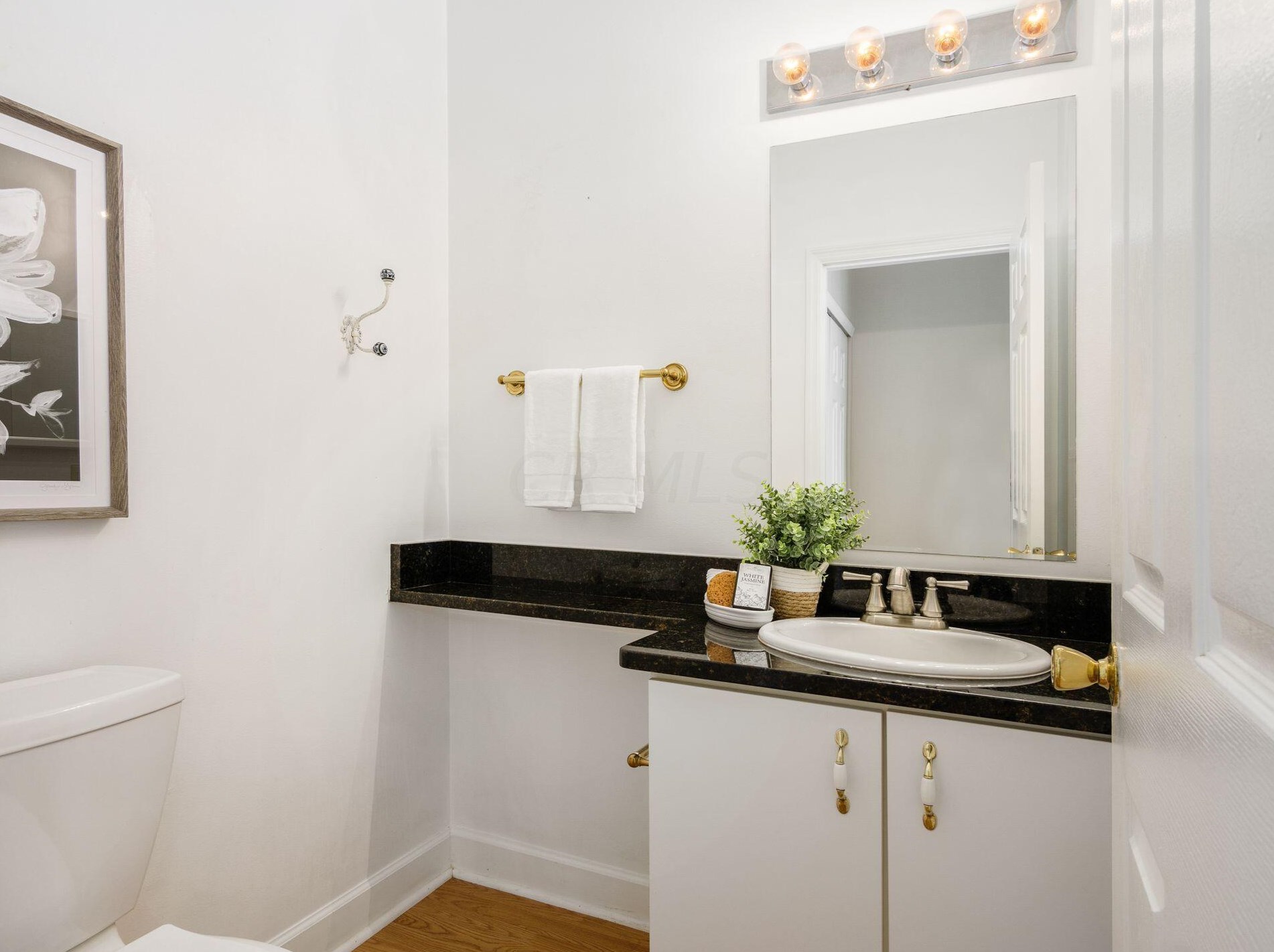 98 Olentangy Pt, Columbus OH 43202-1905 exterior