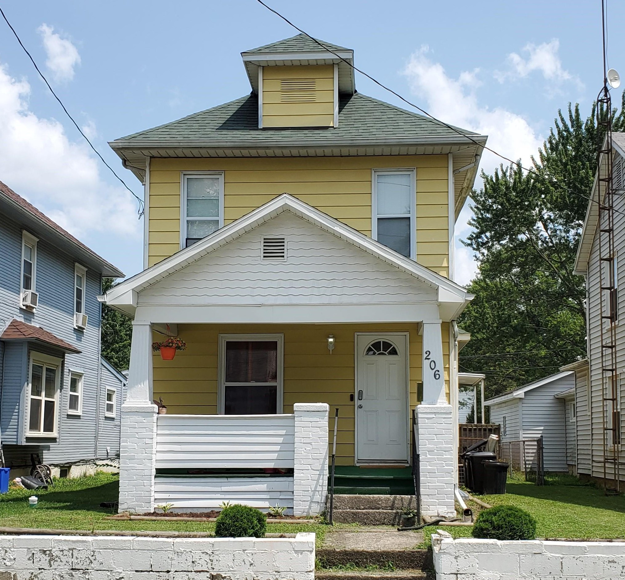 206 N Seffner Ave, Marion, OH 43302