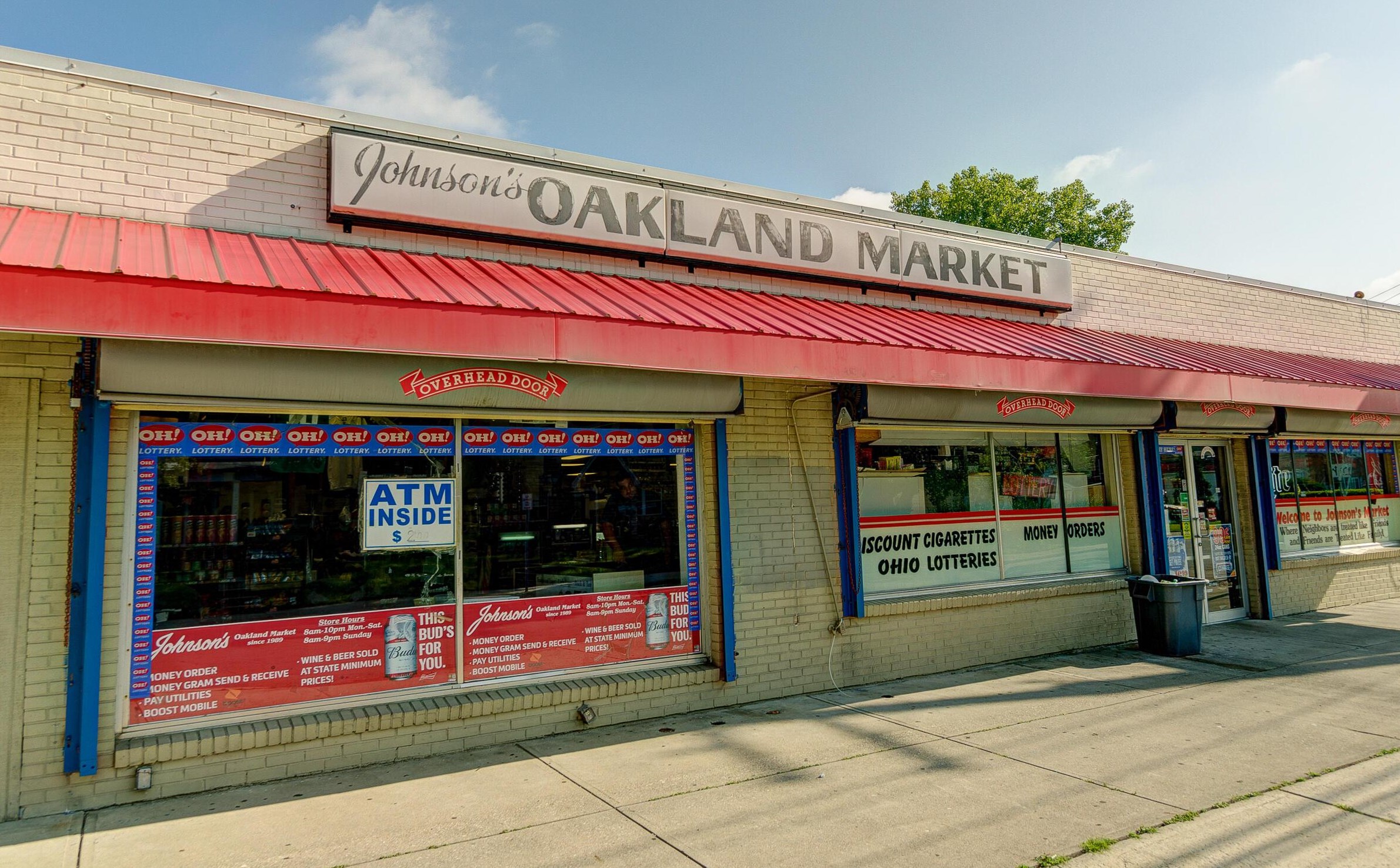 3697 Eisenhower Rd, Columbus OH 43224-2626 exterior