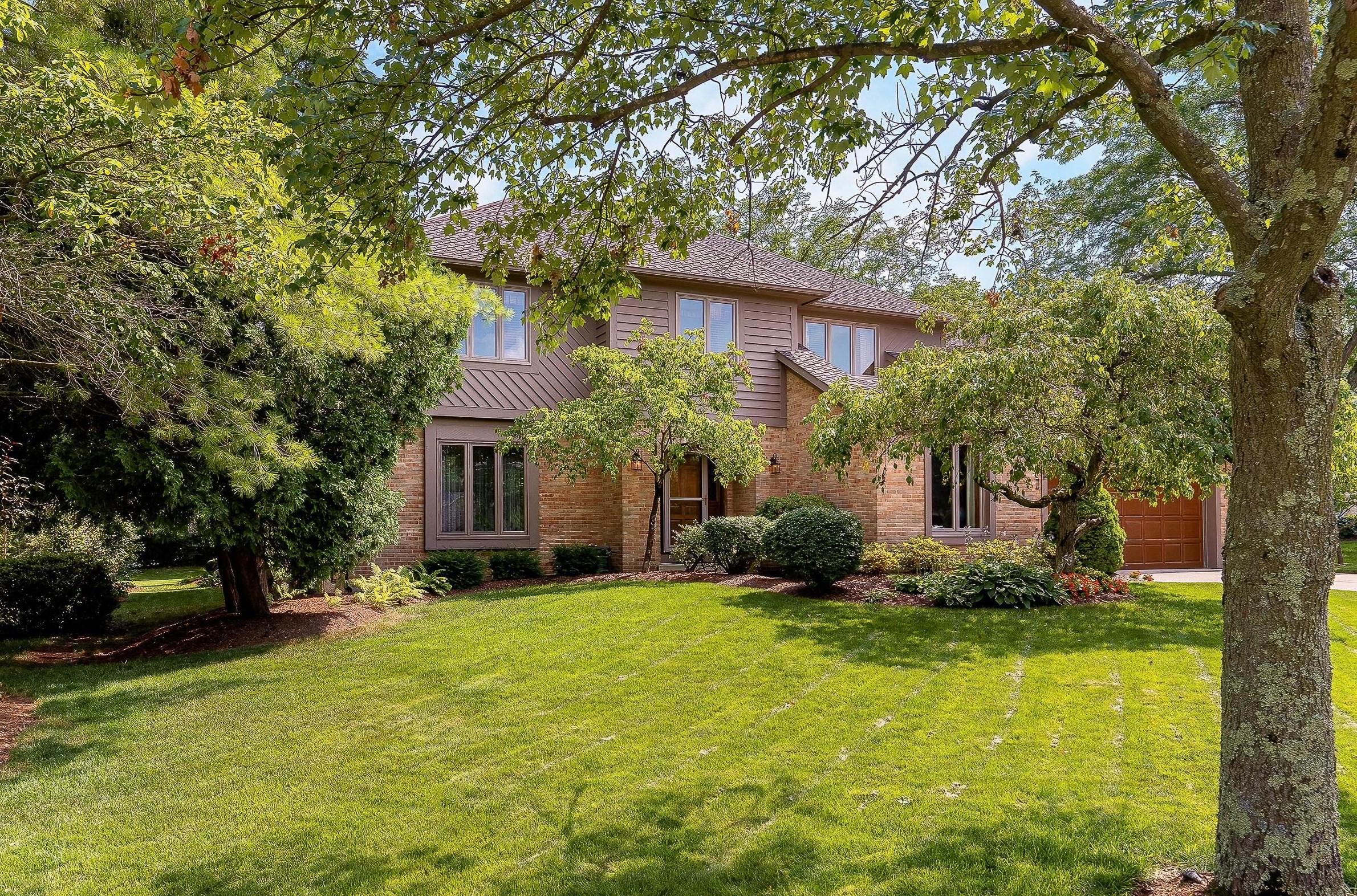 5611 Loch More Ct, Dublin, OH 43017-9621