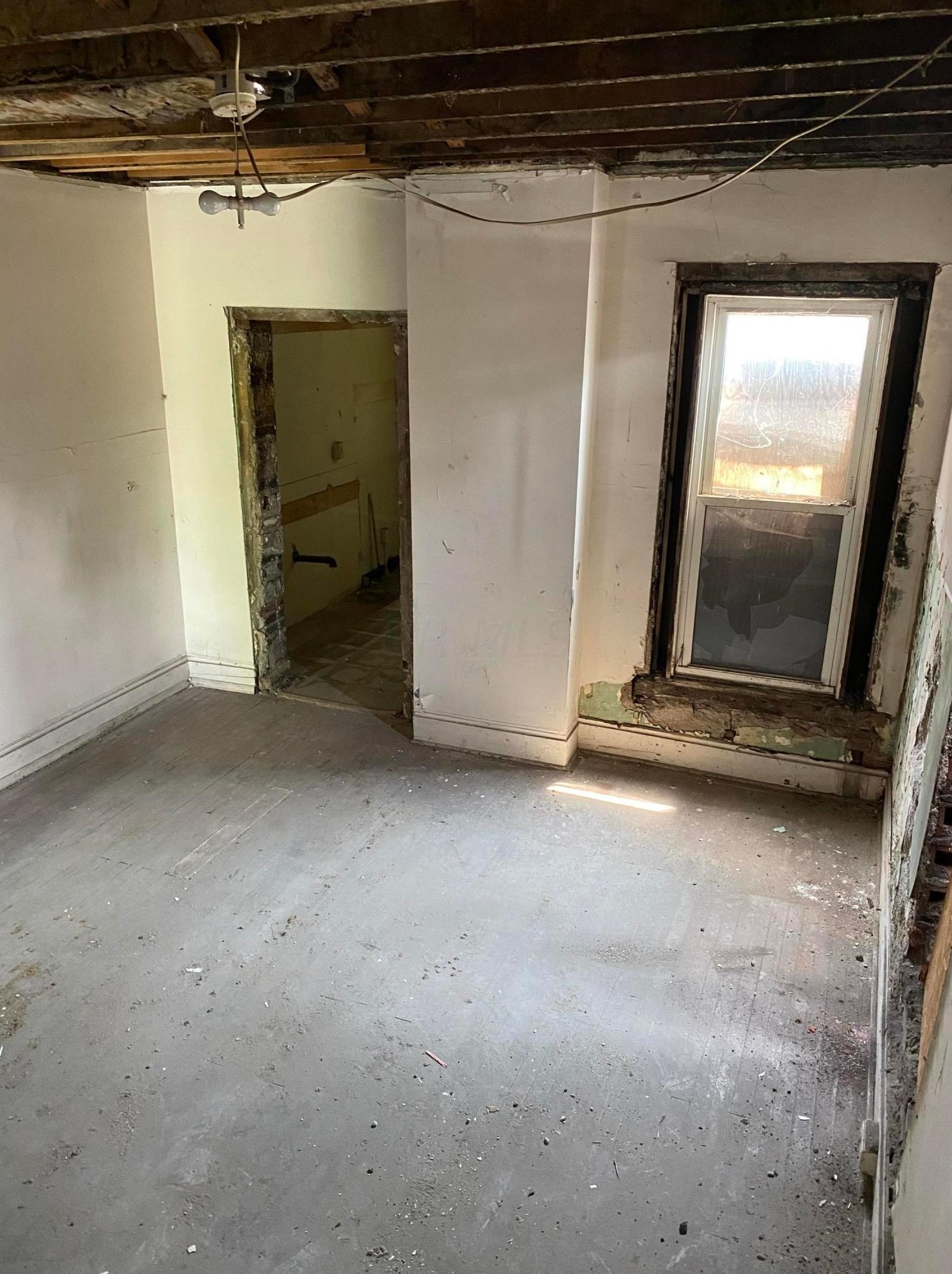 1040 Ohio Ave, Columbus OH  43206-1574 exterior