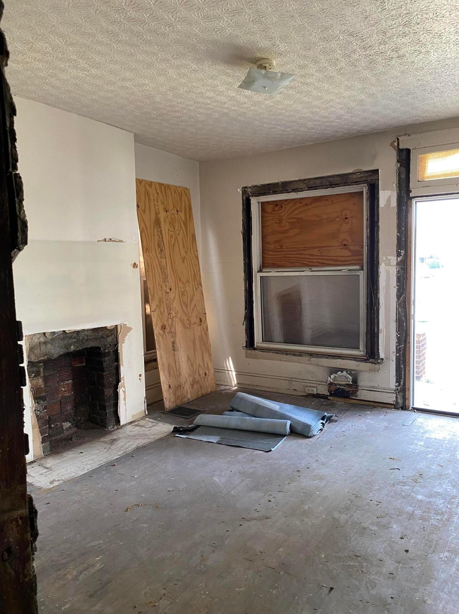 1040 Ohio Ave, Columbus OH  43206-1574 exterior