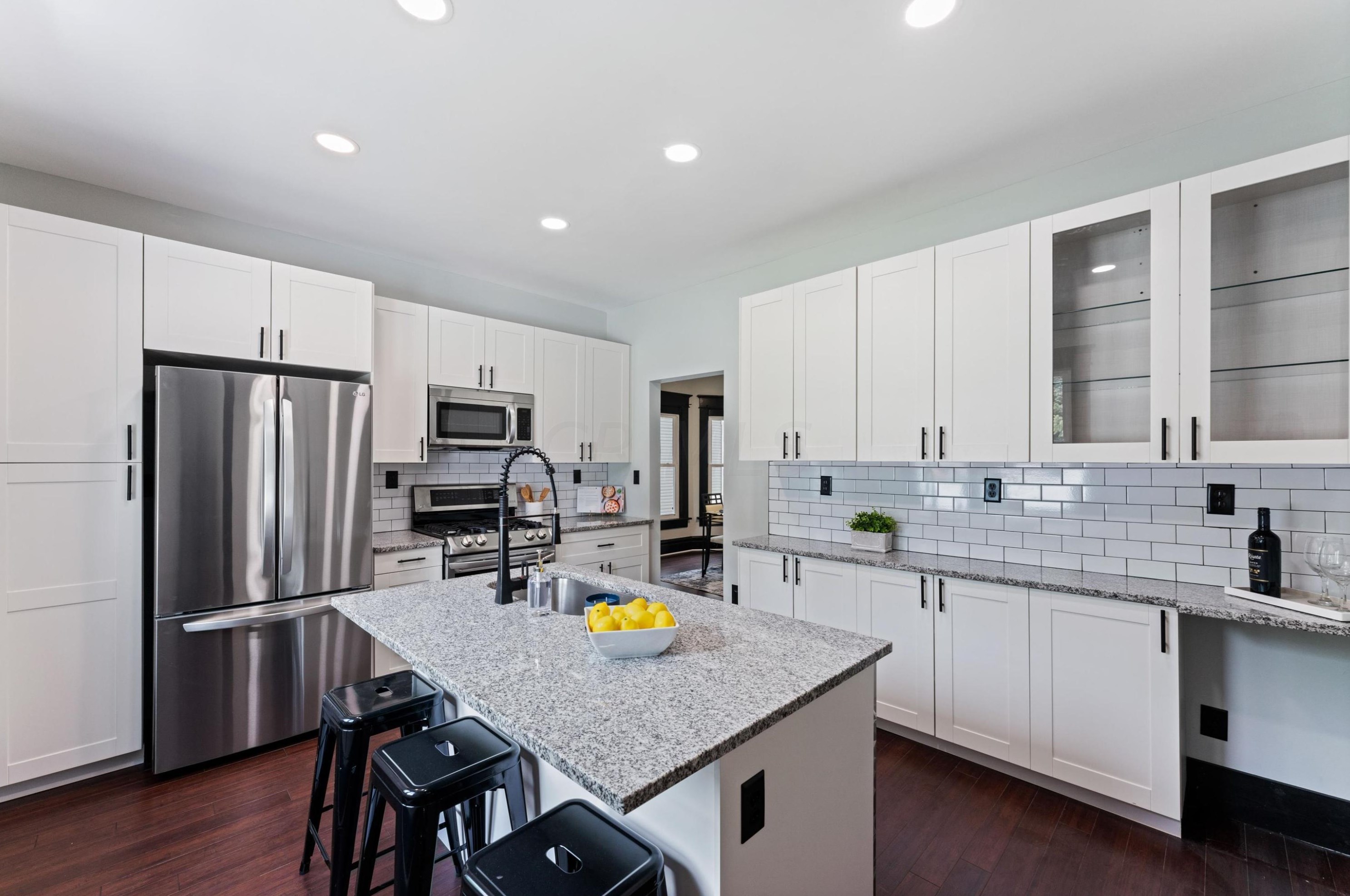 1154 Whittier St, Columbus OH  43206-3269 exterior