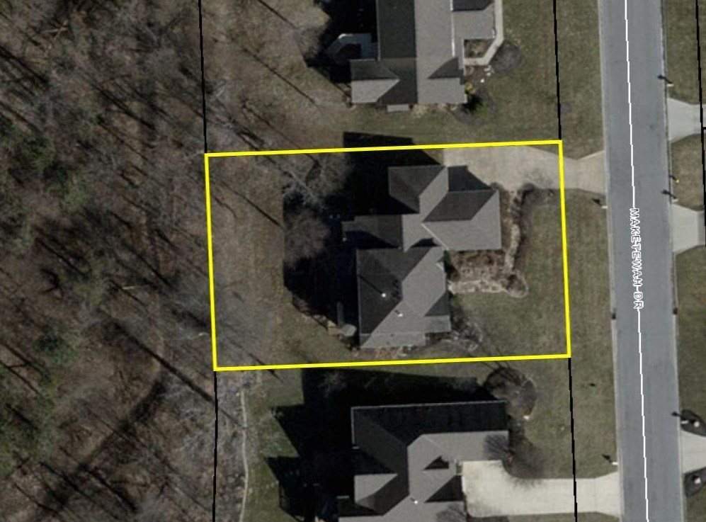 457 Maketewah Dr, Delaware OH  43015-8181 exterior
