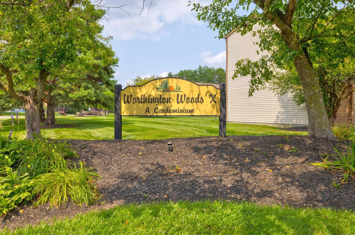 622 Alta View Ct #57, Sharon Township, OH 43085