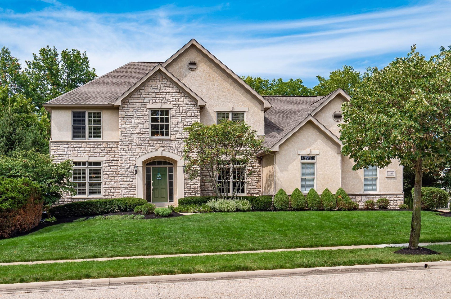 4240 Wyandotte Woods Blvd, Dublin, OH 43016-9486