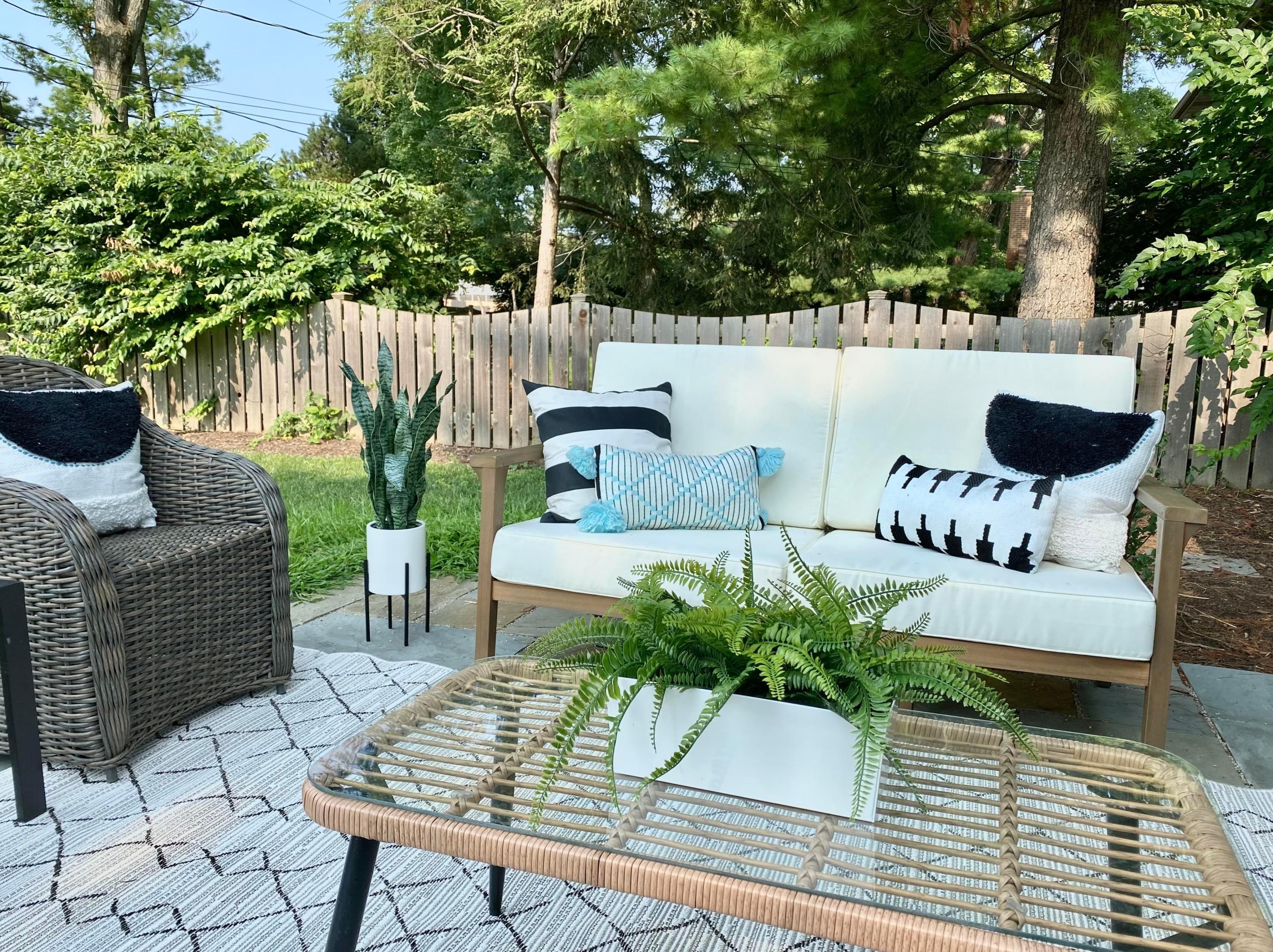 1767 Riverhill Rd, Columbus OH  43221-1334 exterior