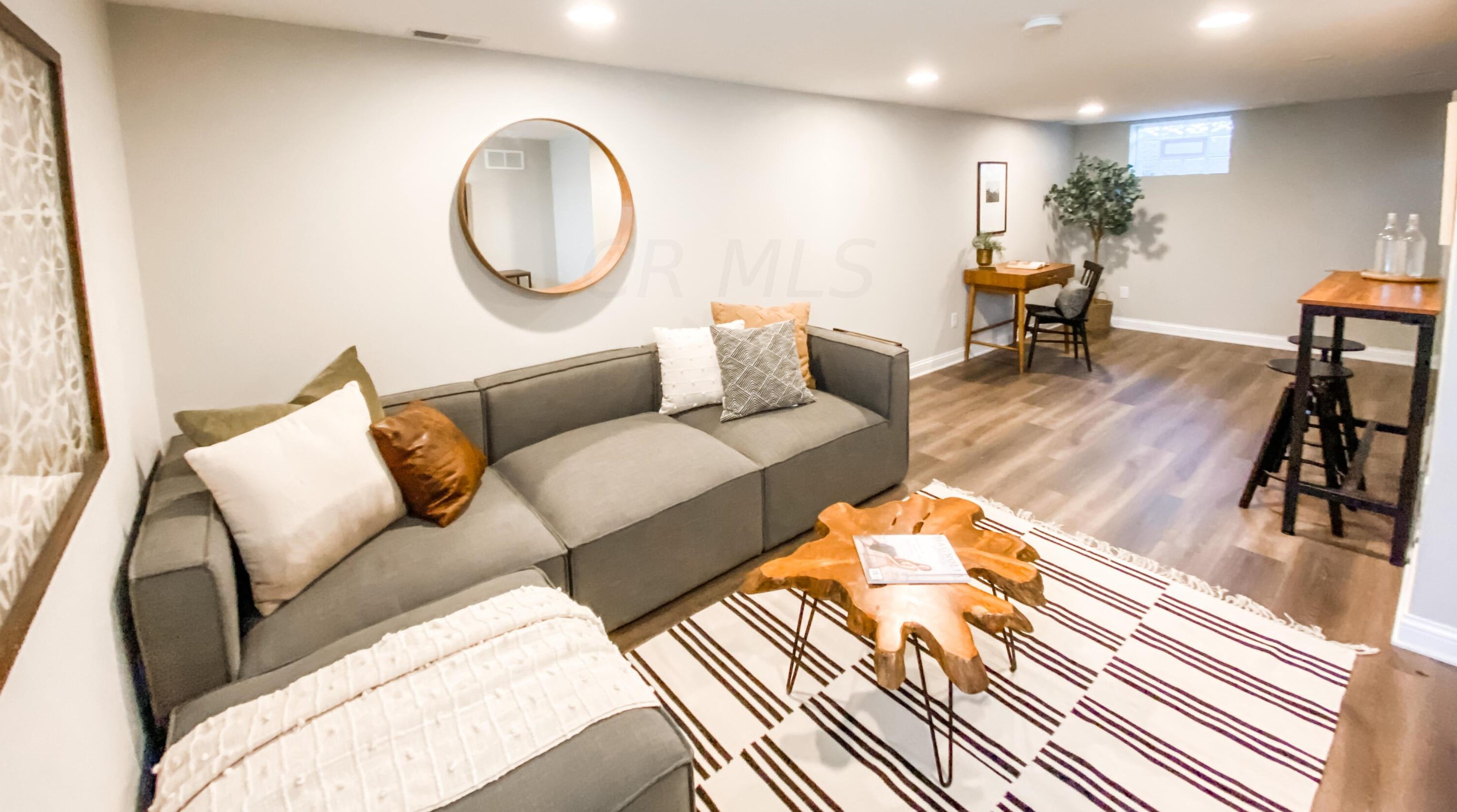 1767 Riverhill Rd, Columbus OH  43221-1334 exterior