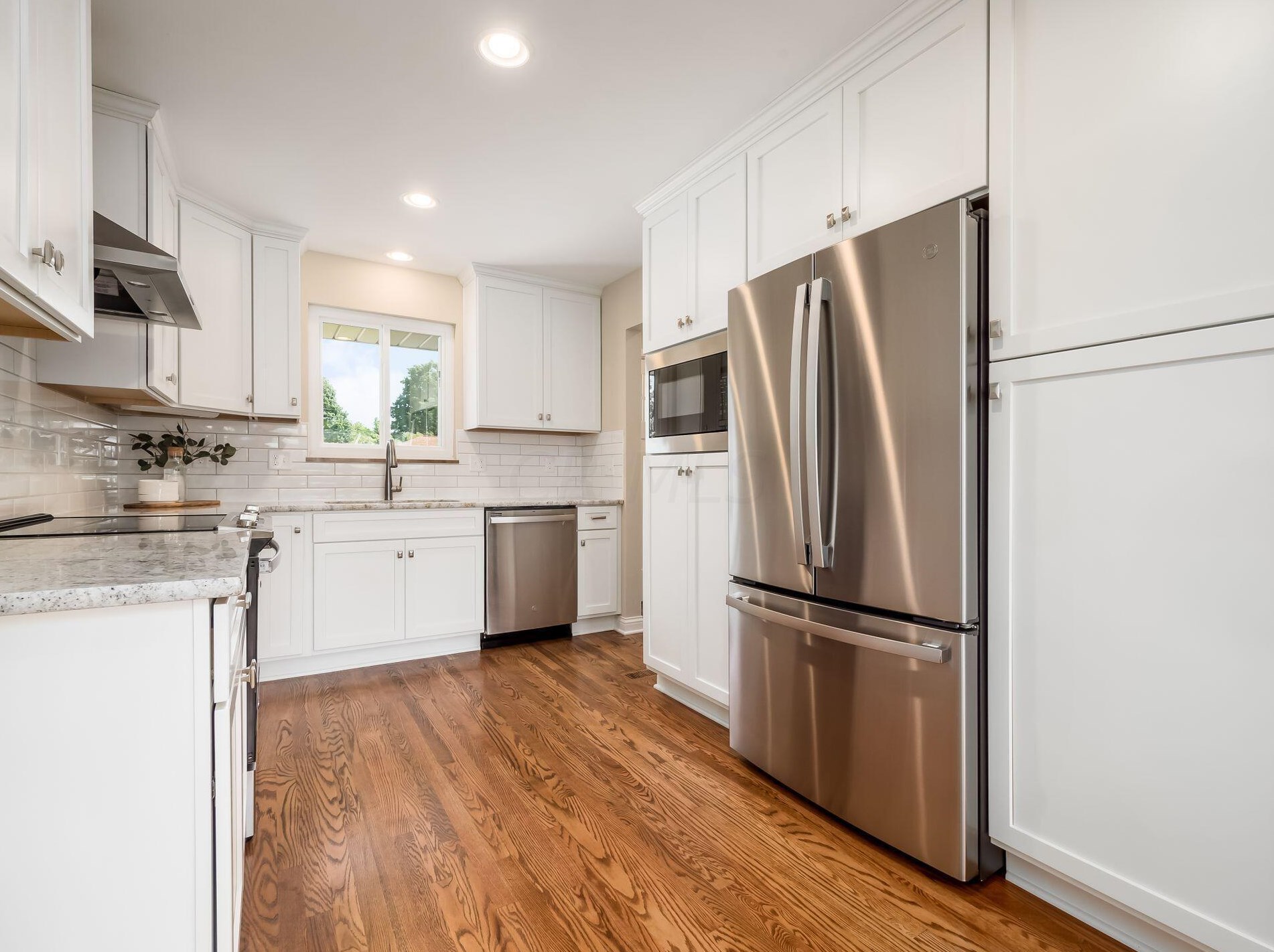 1767 Riverhill Rd, Columbus OH  43221-1334 exterior