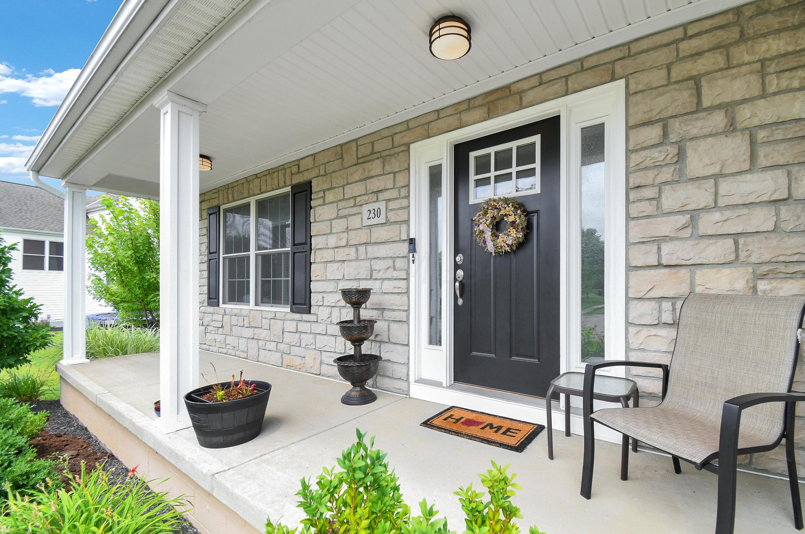 230 Durand St, Pickerington, OH 43147-7941