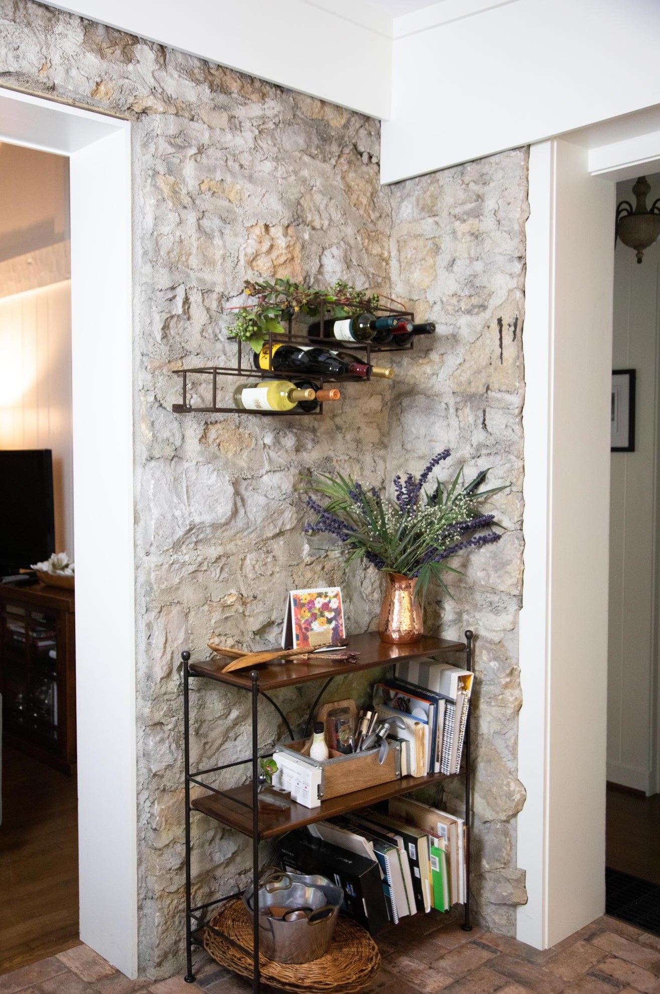 108 Jeffrey Pl, Columbus OH 43214-1706 exterior