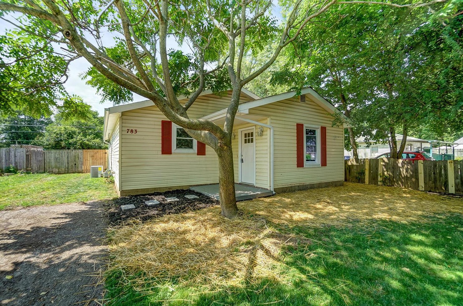 783 Lock Ave, Columbus OH  43207-2582 exterior