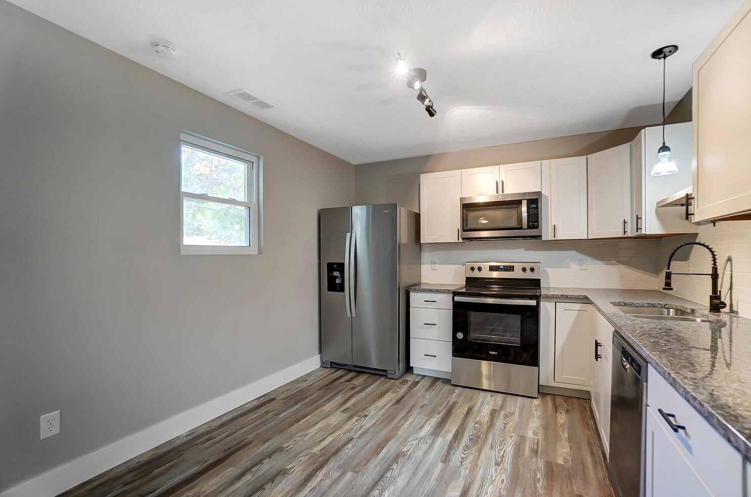 783 Lock Ave, Columbus OH  43207-2582 exterior