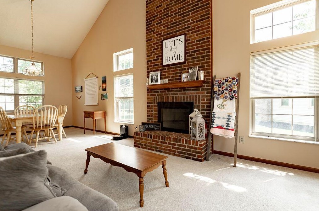 5758 Gaelic Ct, Dublin, OH 43016-2237