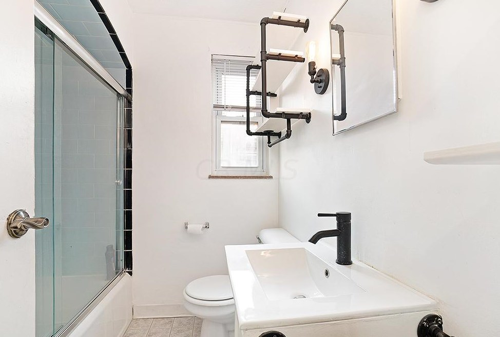 1610 Elmwood Ave, Columbus OH 43212-2330 exterior