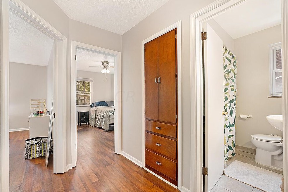 1610 Elmwood Ave, Columbus OH 43212-2330 exterior