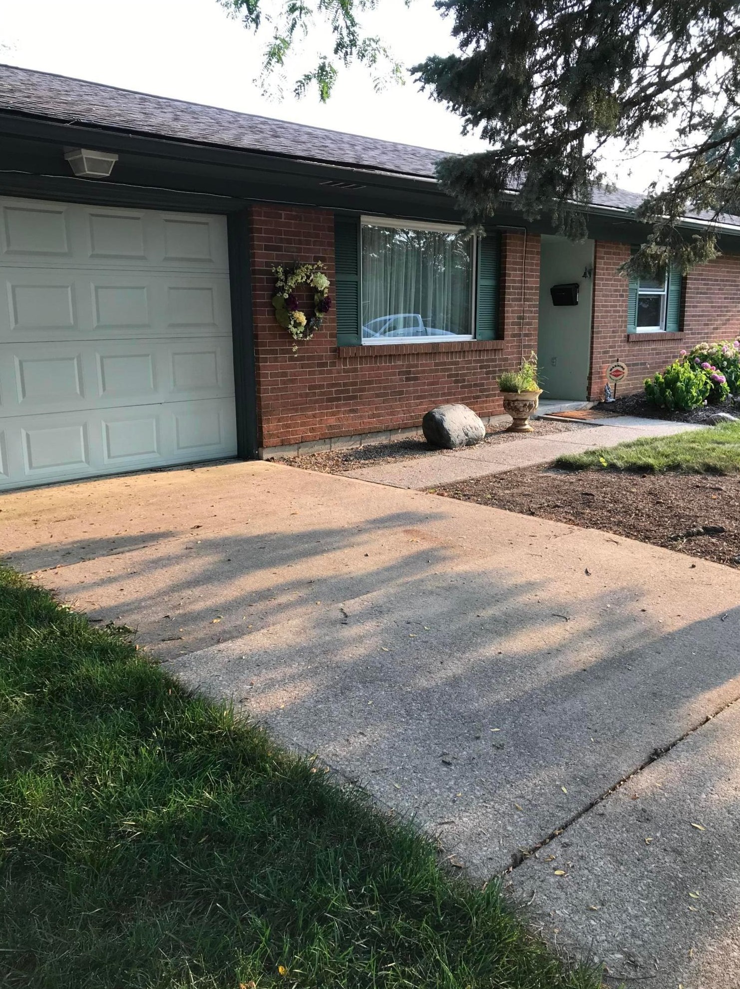 209 Bombay Ave, Westerville, OH 43081-3470